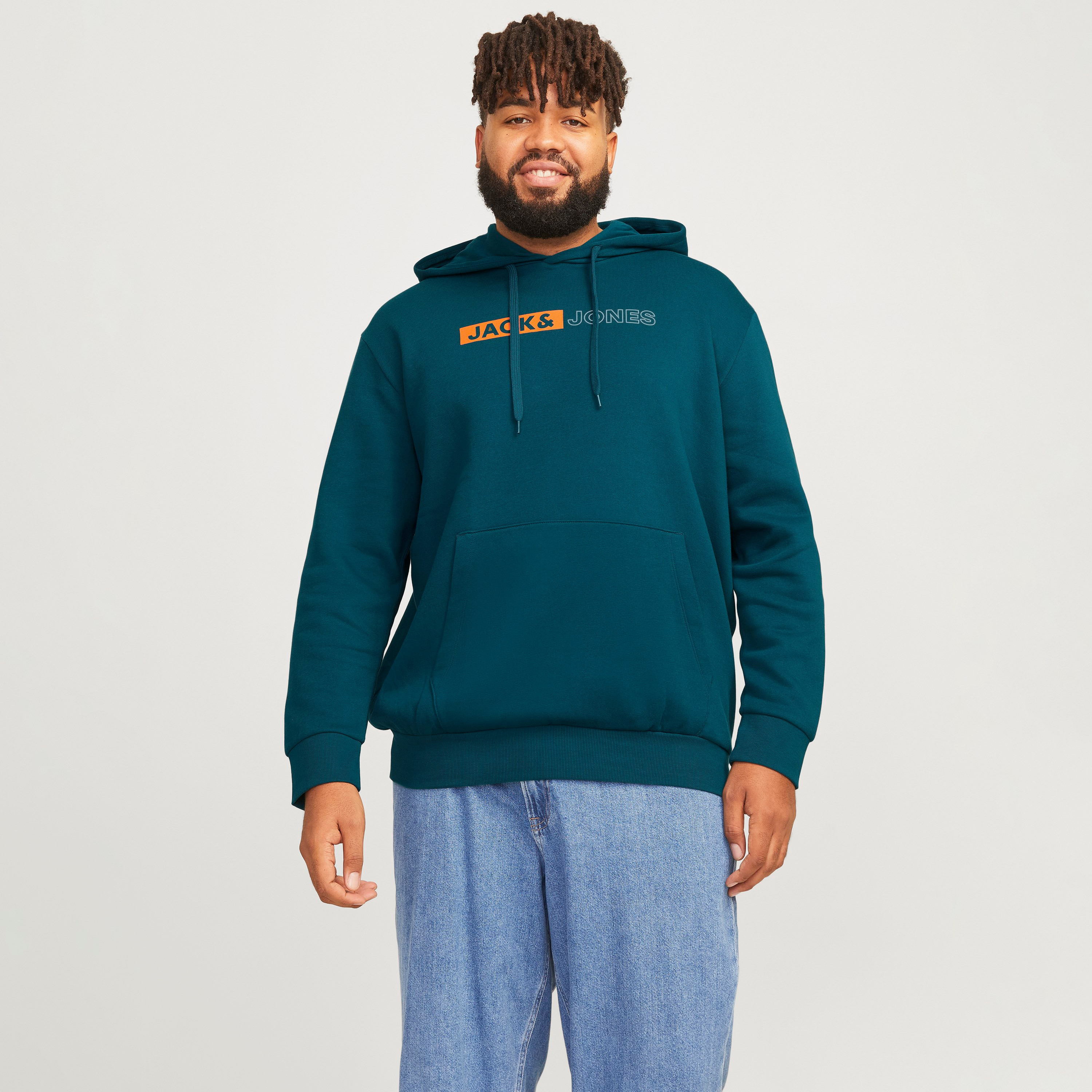 هوديي رجالي بأكمام طويلة وشعار جاك آند جونز-men-winterwear-hoodiesandsweatshirts-image-9