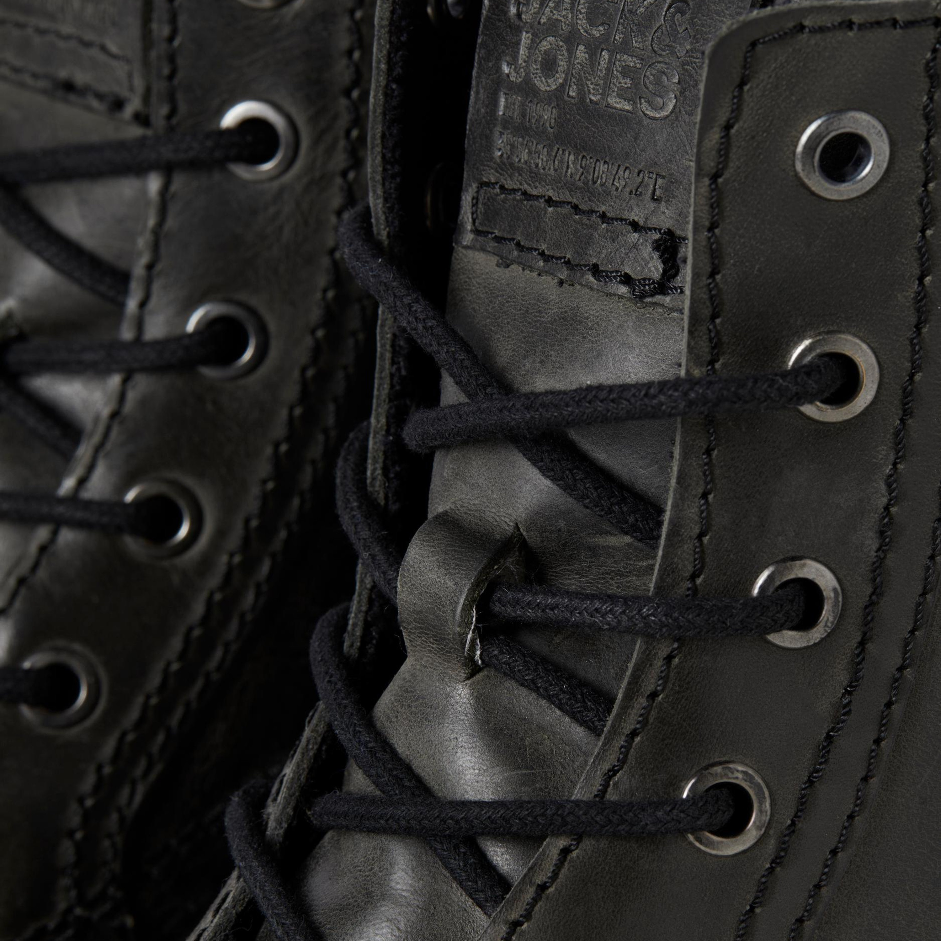 حذاء جاك آند جونز ذو جيفهووارد الجلدي للكاحل للرجال | 12237617-men-shoes-boots-image-6