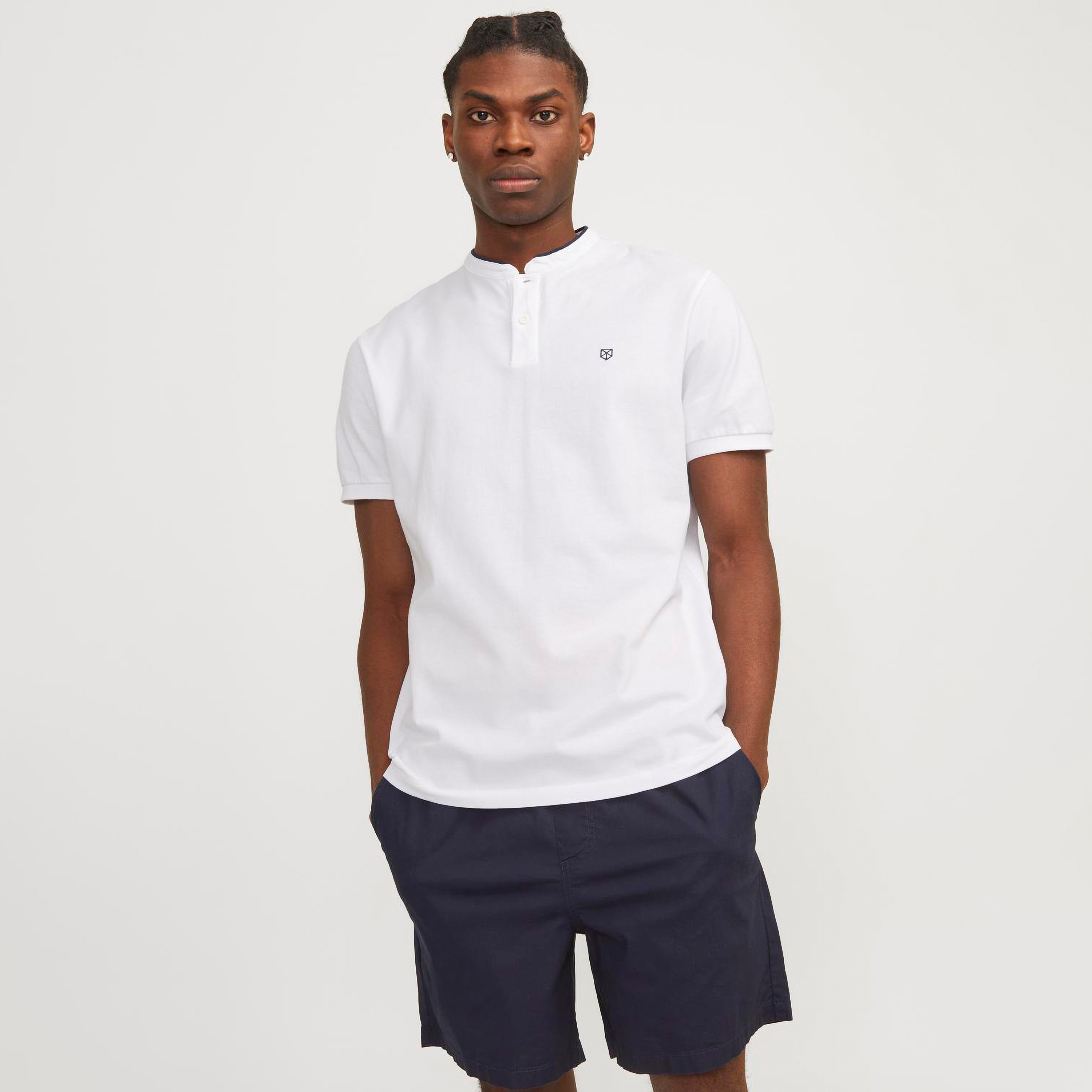 تيشيرت بولو بأكمام قصيرة وياقة سادة من جاك آند جونز-men-clothing-tshirtsandpolos-polos-image-9