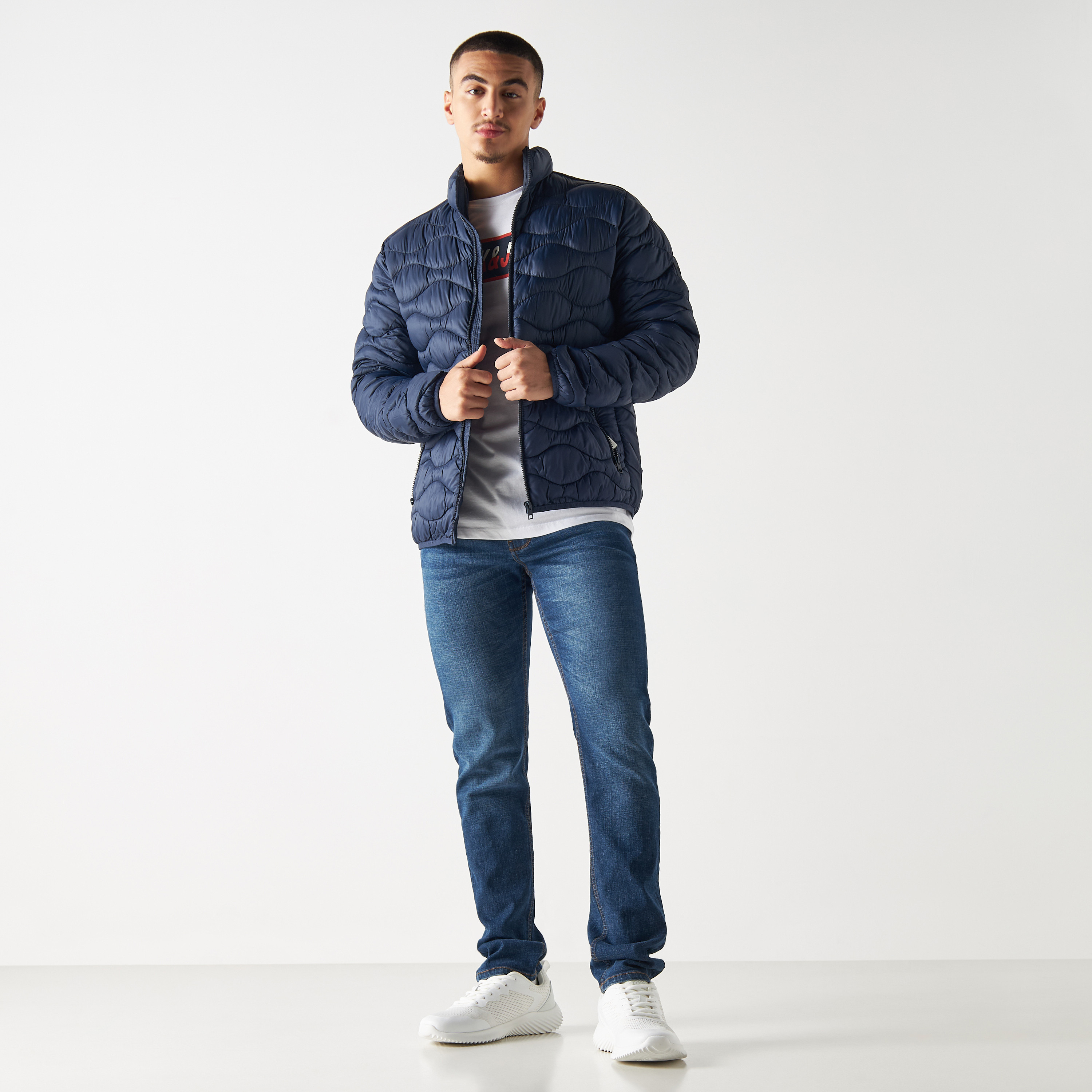 جاكيت ذو سترة مبطنة سادة برقبة عالية من جاك آند جونز-men-clothing-jacketsandblazers-jackets-image-8