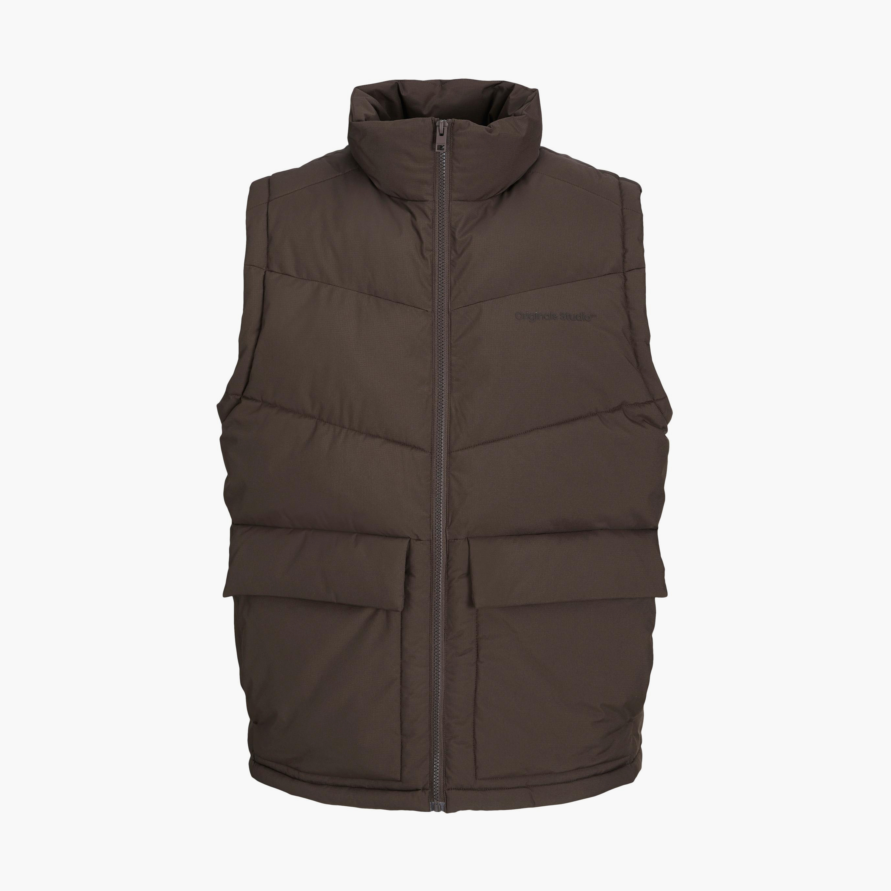 جاكيت ذو جيليتس سادة برقبة عالية من جاك آند جونز-men-clothing-jacketsandblazers-jackets-image-5