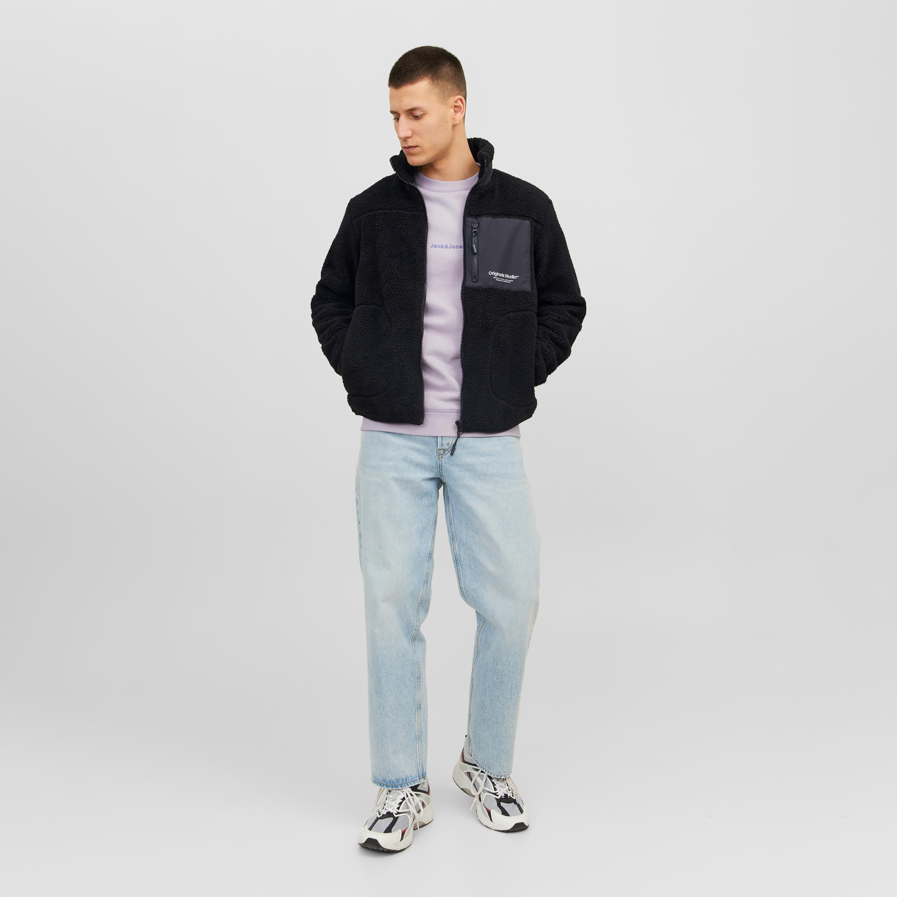  تيدي جاكيت من جاك آند جونز ذو منسوج مع سحاب للإغلاق-men-clothing-jacketsandblazers-jackets-image-2