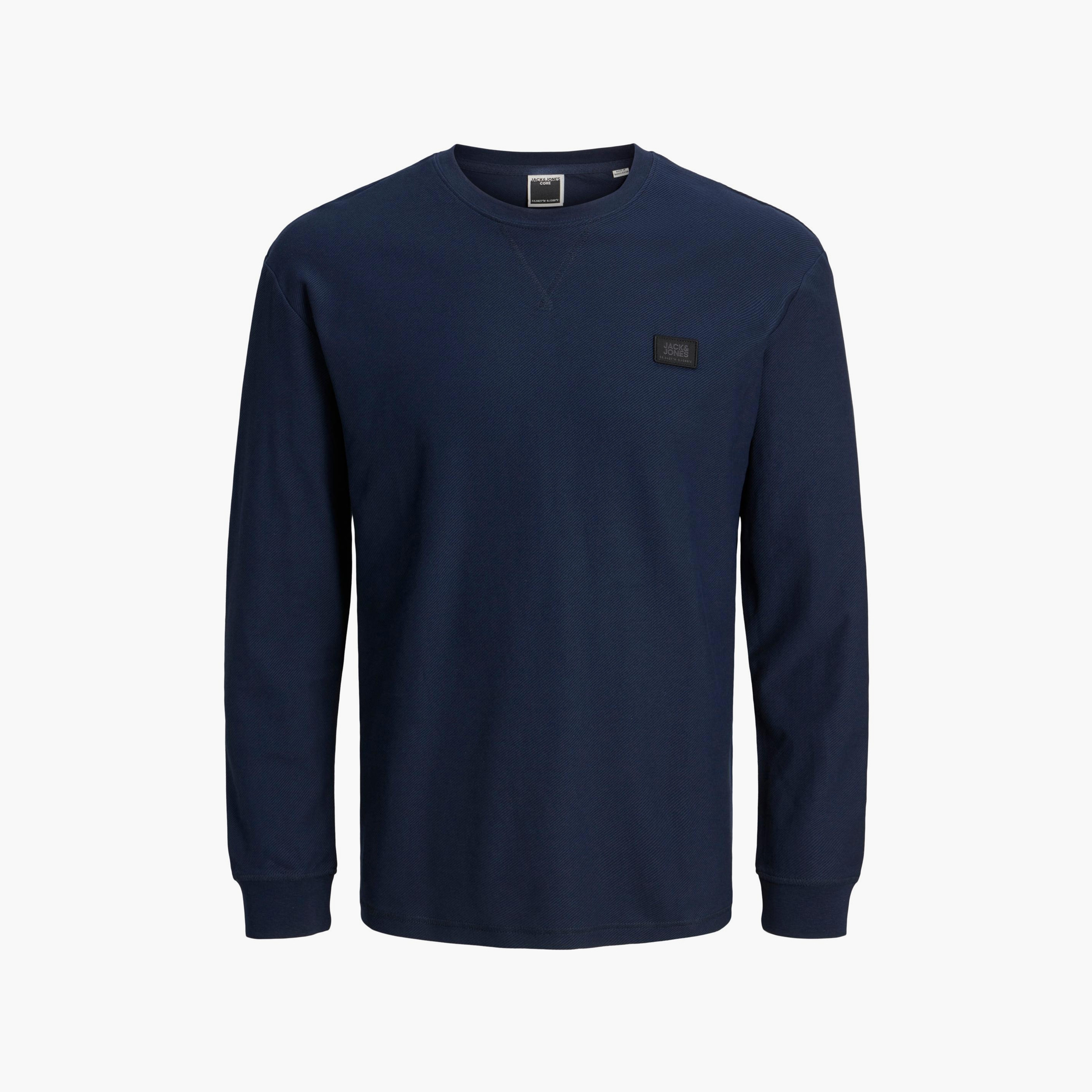  تي شيرت من جاك آند جونز بأكمام طويلة وبطبعة لوجو و ياقة مستديرة-men-clothing-tshirtsandpolos-tshirts-image-2