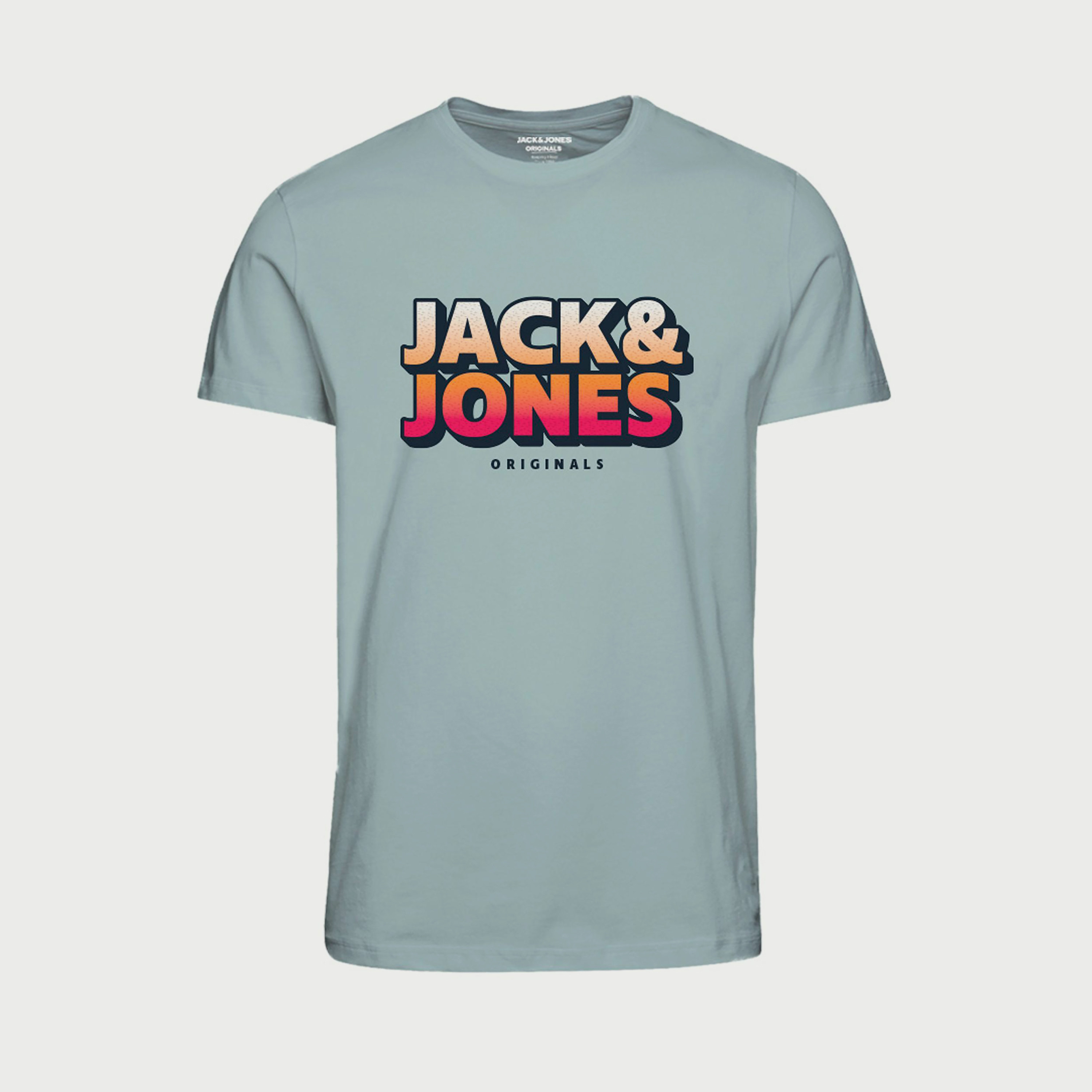  تي شيرت ذو مقاس كبير من جاك آند جونز ذو شعار بأكمام قصيرة و ياقة مستديرة-men-clothing-tshirtsandpolos-tshirts-image-3