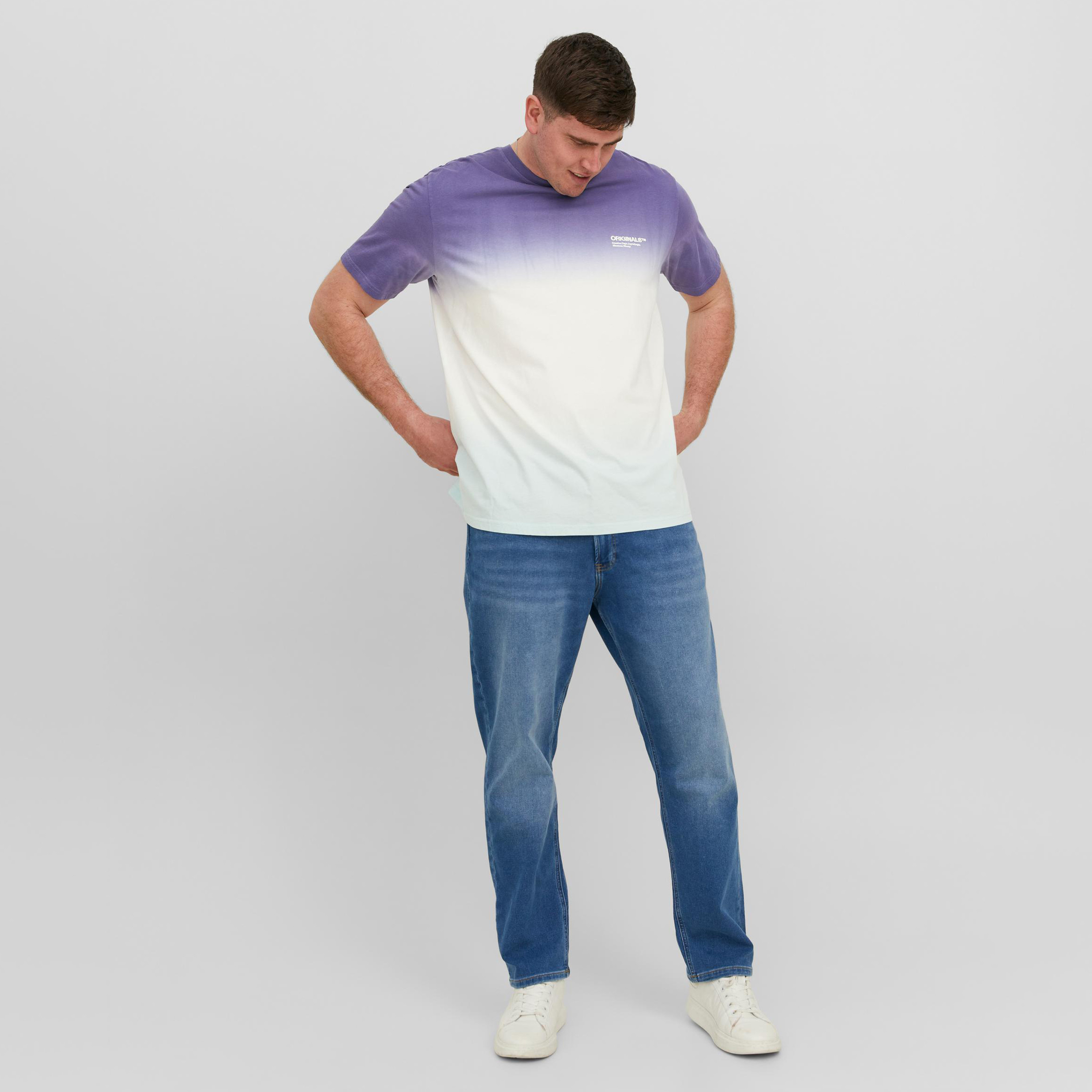 تي شيرت ذو مقاس كبير من جاك آند جونز بأكمام قصيرة و ياقة مستديرة -men-clothing-tshirtsandpolos-tshirts-image-6