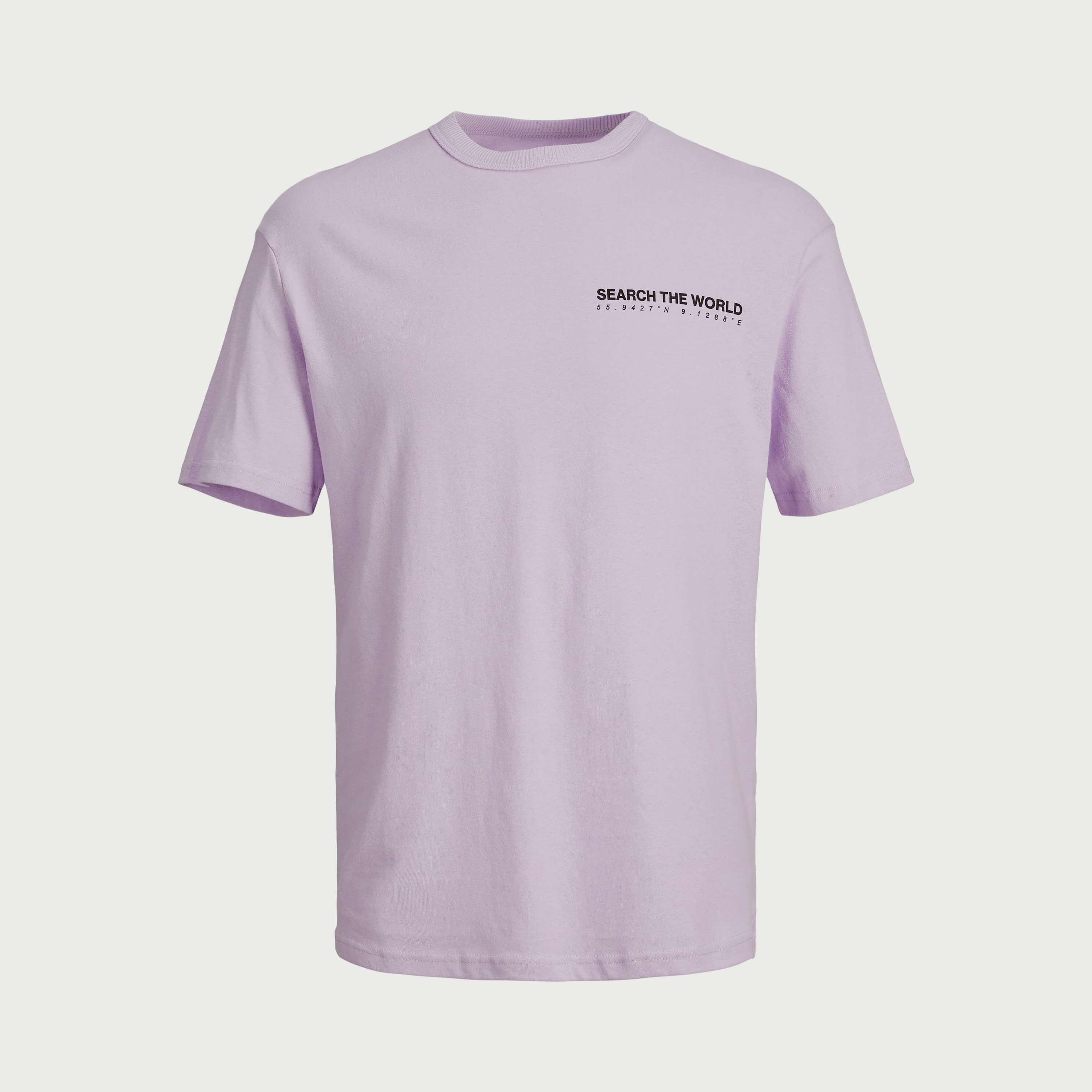 تي شيرت ذو مقاس كبير من جاك آند جونز ذو جرافيك بأكمام قصيرة و ياقة مستديرة -men-clothing-tshirtsandpolos-tshirts-image-3
