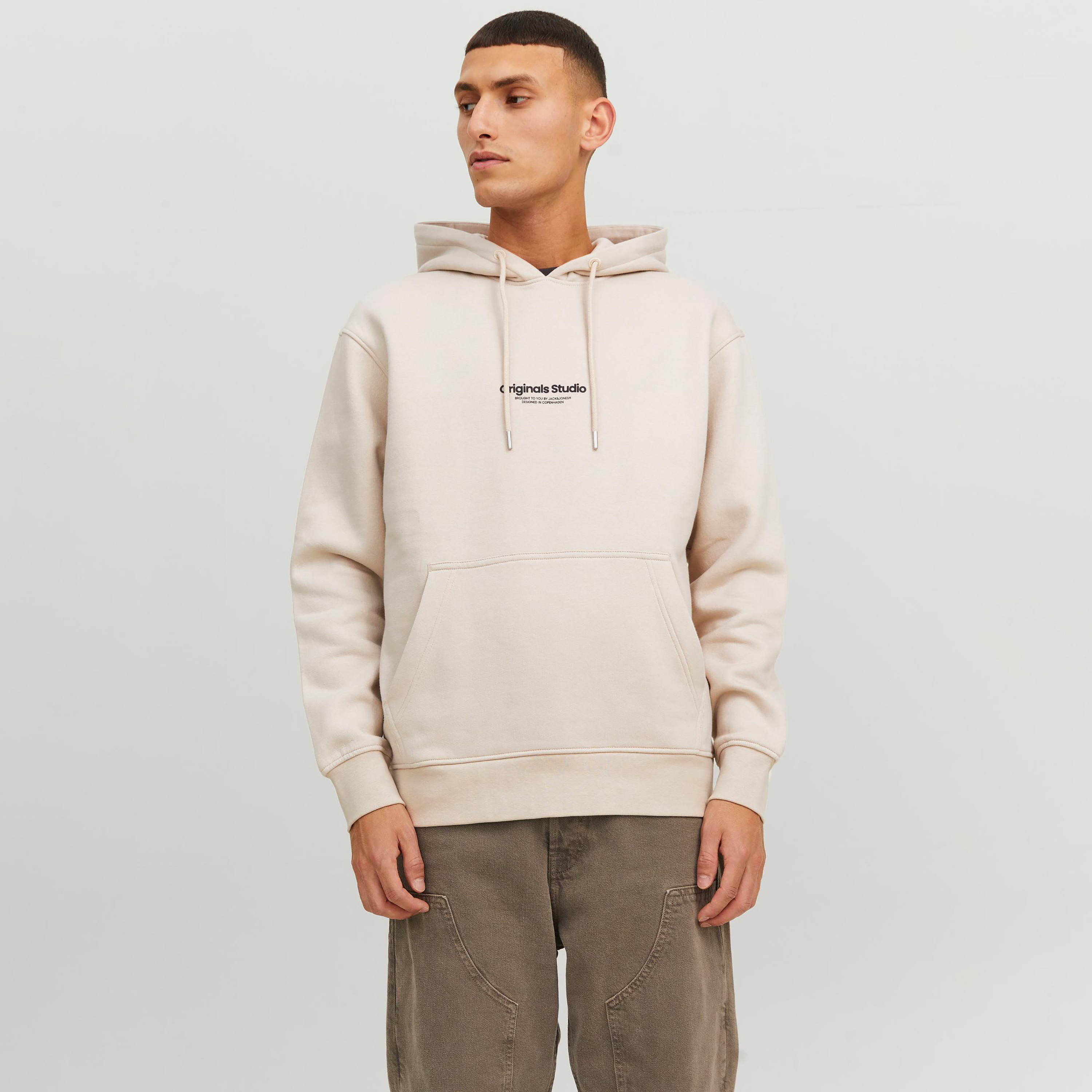 هودي من جاك آند جونز بلوجو بأكمام طويلة وياقة مستديرة مطبوعة-men-winterwear-hoodiesandsweatshirts-image-1