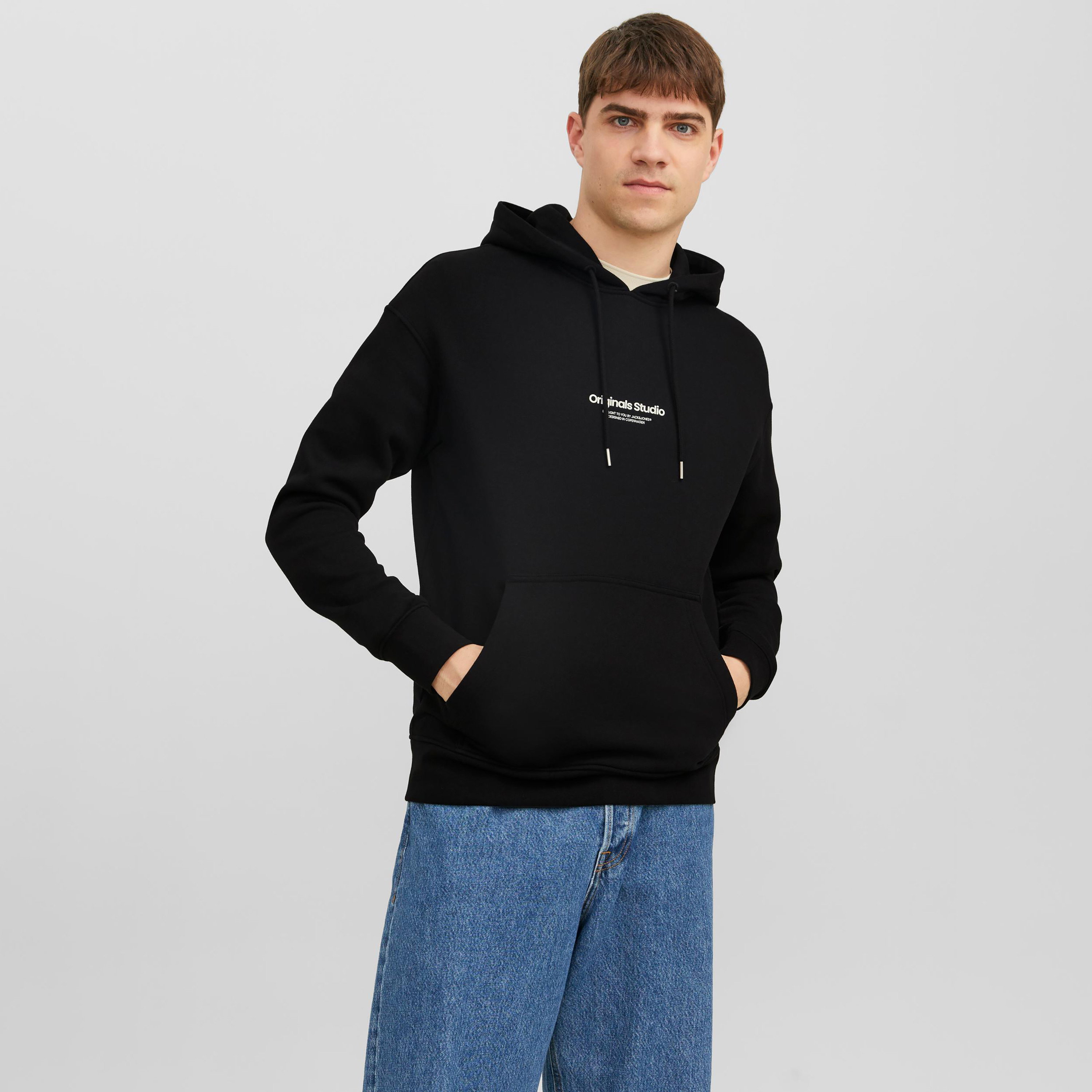  هودي من جاك آند جونز بلوجو بأكمام طويلة وياقة مستديرة مطبوعة-men-winterwear-hoodiesandsweatshirts-image-5