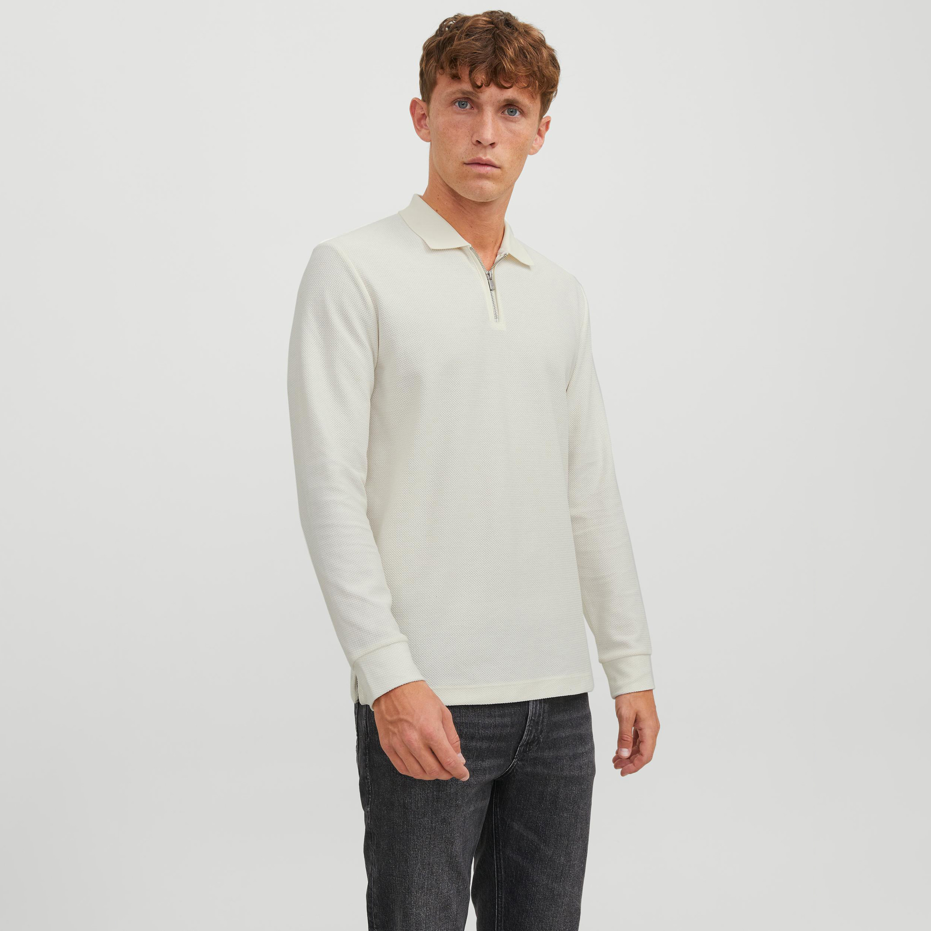 تيشيرت بولو من جاك آند جونز بأكمام طويلة مع منسوج وسحاب للإغلاق-men-clothing-tshirtsandpolos-polos-image-5