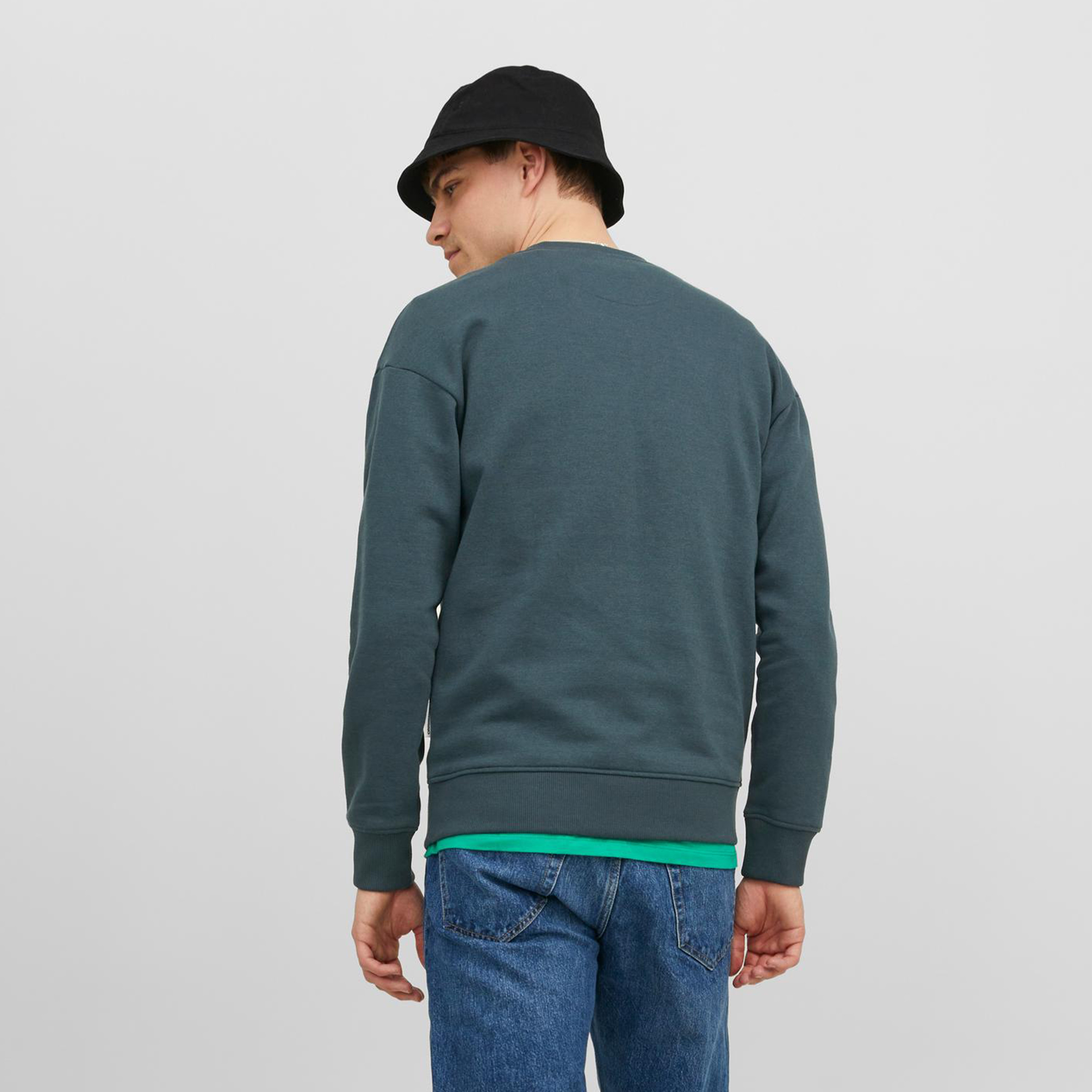 Jack & Jones Printed Crew Neck Long Sleeves Sweatshirt-men-winterwear-hoodiesandsweatshirts-image-4