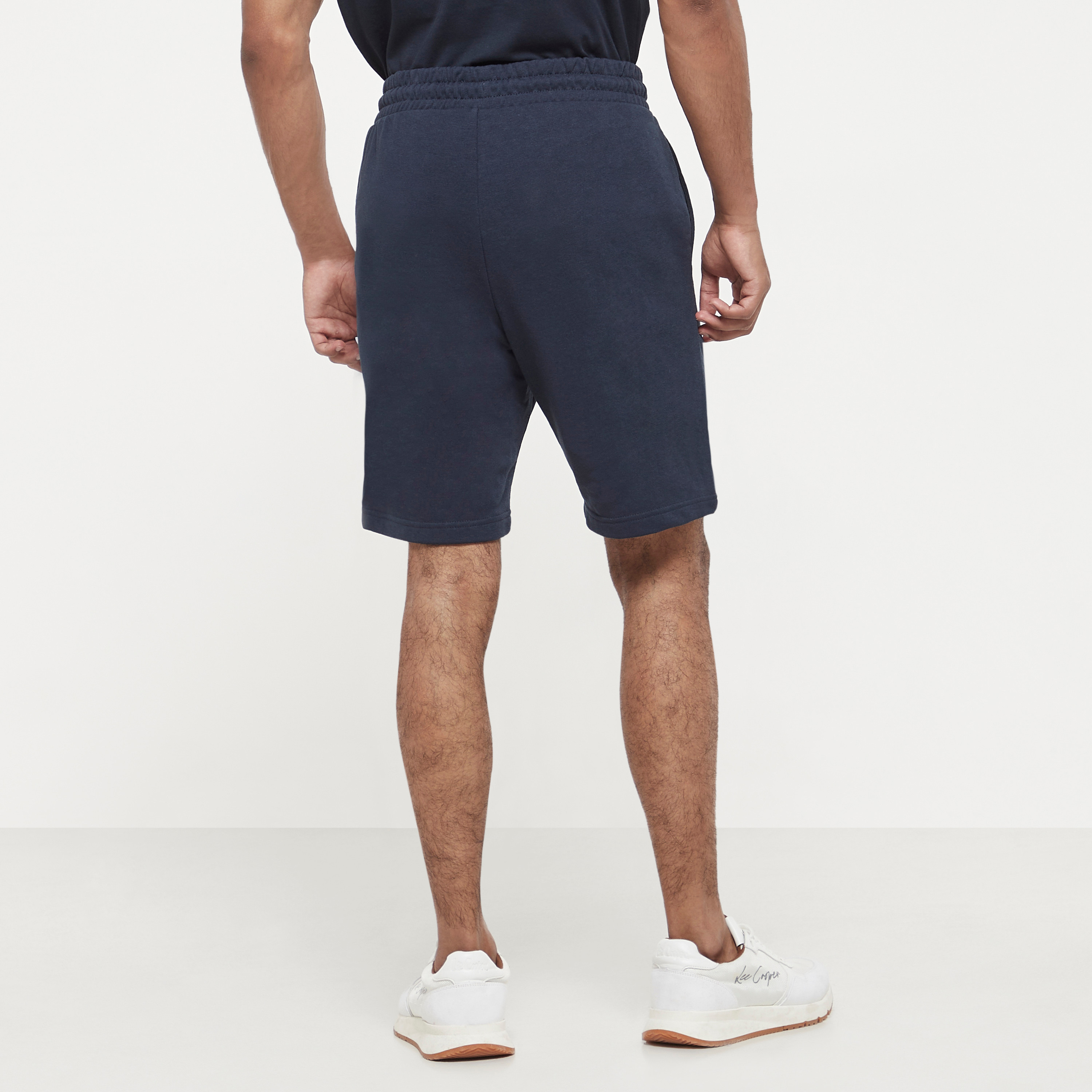شورتس من جاك آند جونز برباط بخصر متوسط -men-clothing-bottoms-shorts-image-5