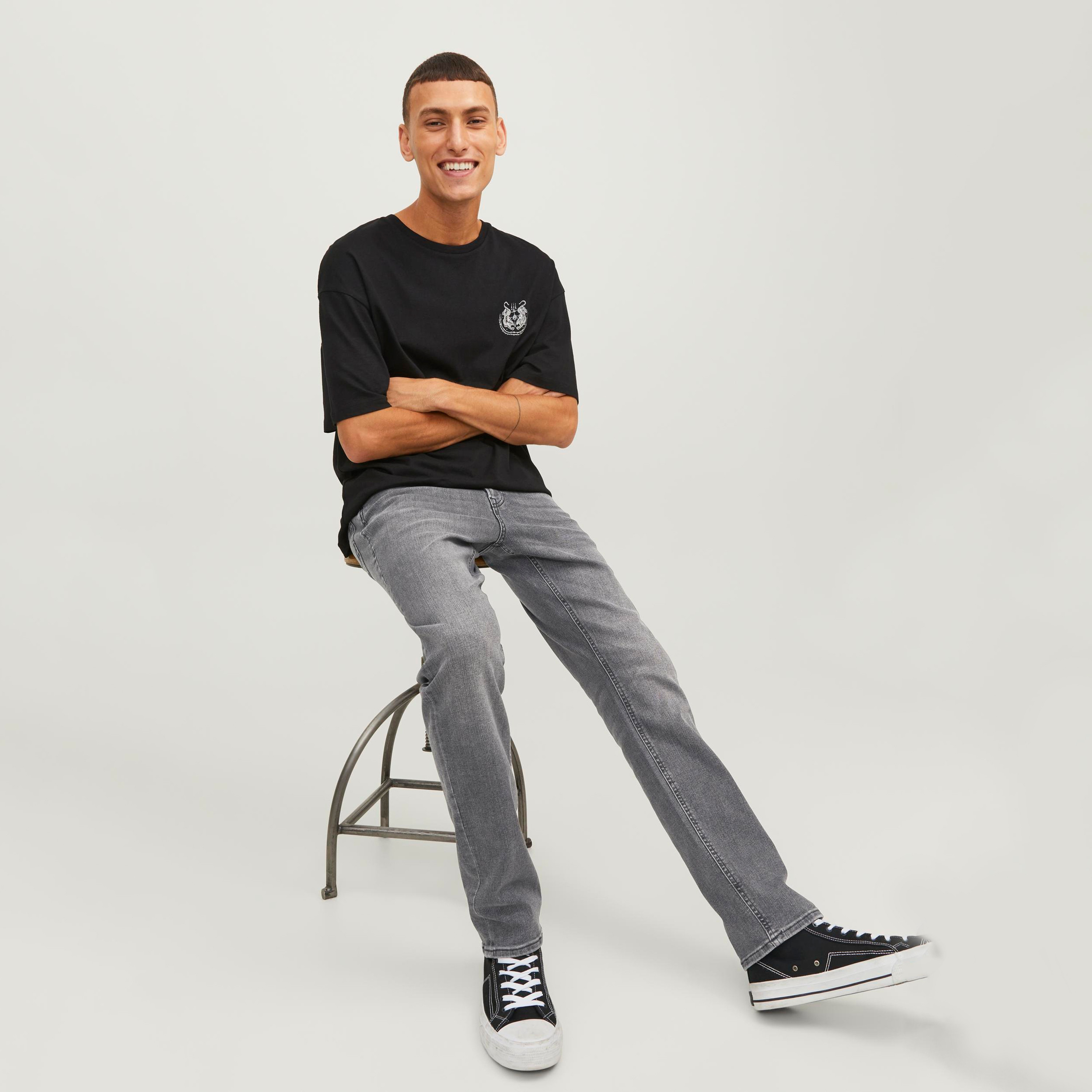 Jack & Jones Grey Slim Fit Low-Rise Classic Five-Pocket Jeans-men-clothing-bottoms-jeans-image-5