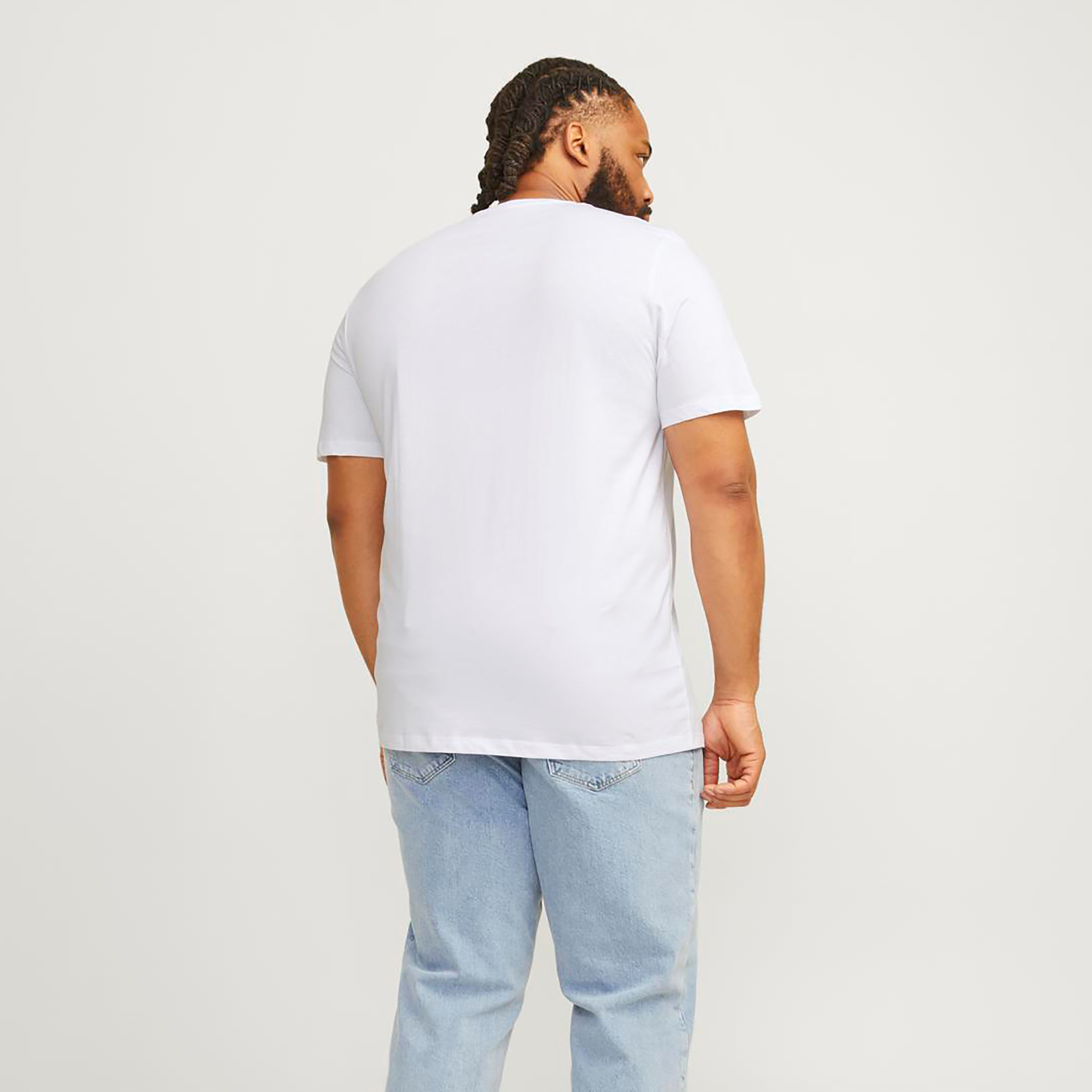تيشيرت ذو شعار مقاس كبير وأكمام قصيرة ورقبة دائرية من جاك آند جونز-men-clothing-tshirtsandpolos-tshirts-image-12