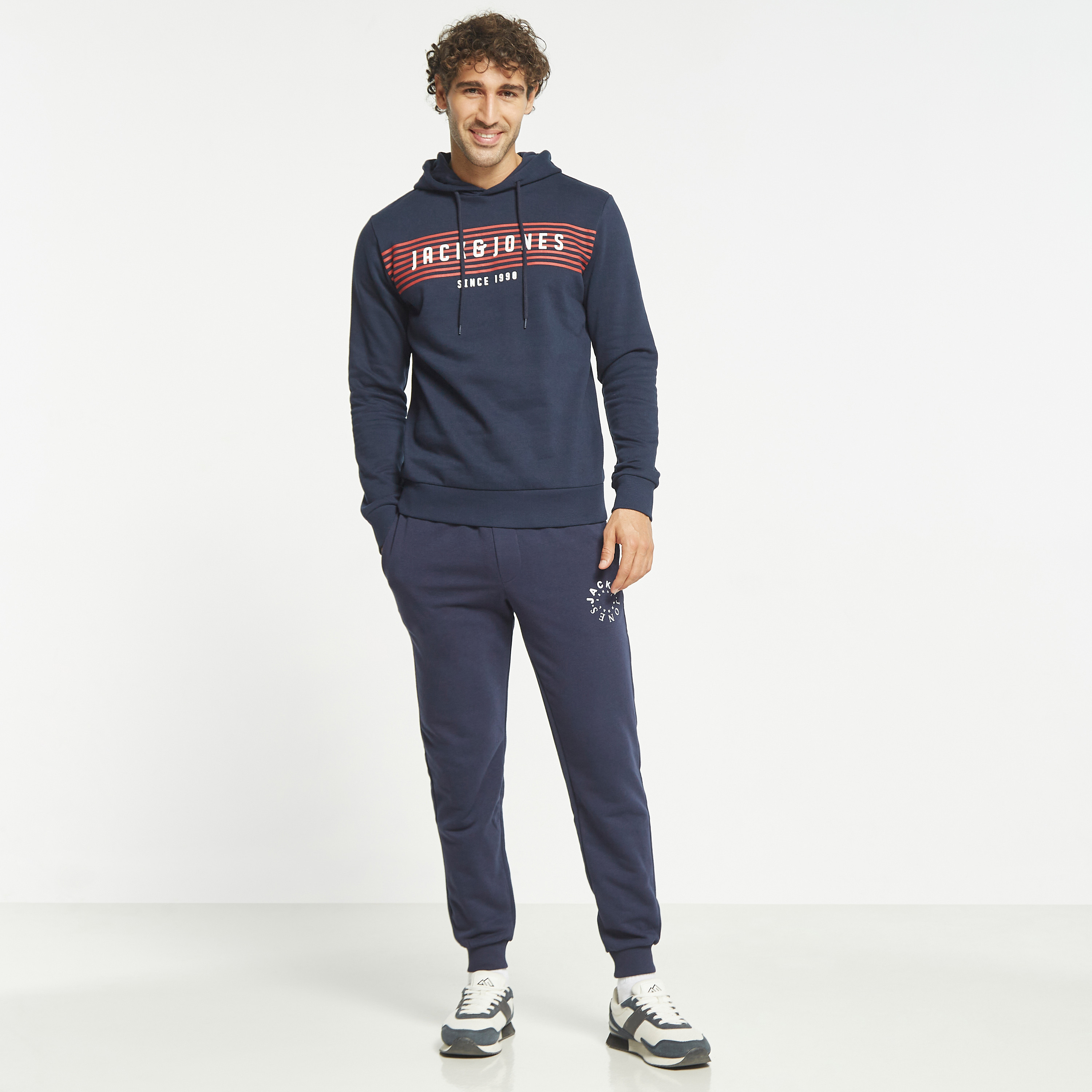  هودي جاك آند جونز مع شعار بأكمام طويلة-men-winterwear-hoodiesandsweatshirts-image-6
