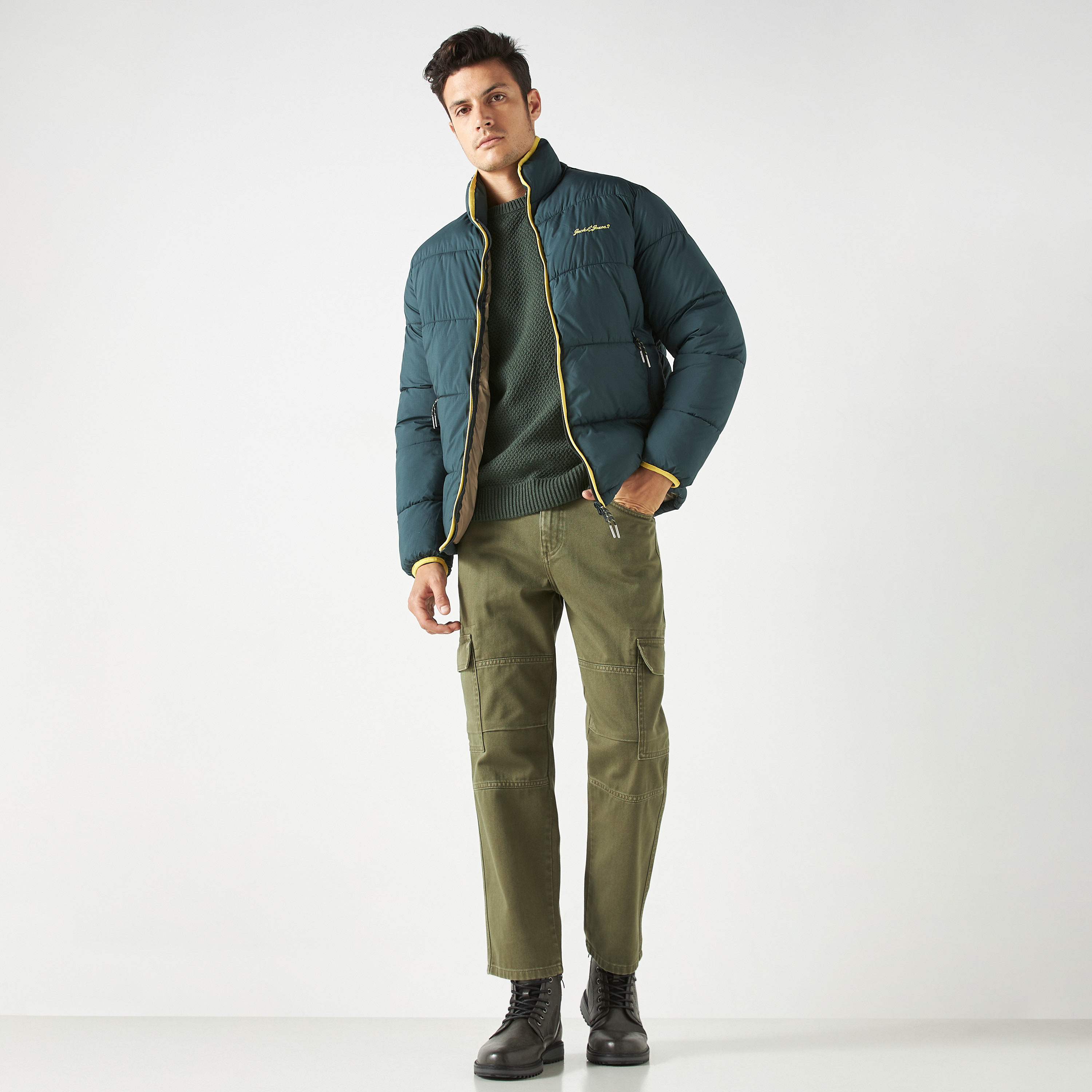 جاكيت جاك آند جونز مع منفوخ ذو مبطن-men-clothing-jacketsandblazers-jackets-image-2