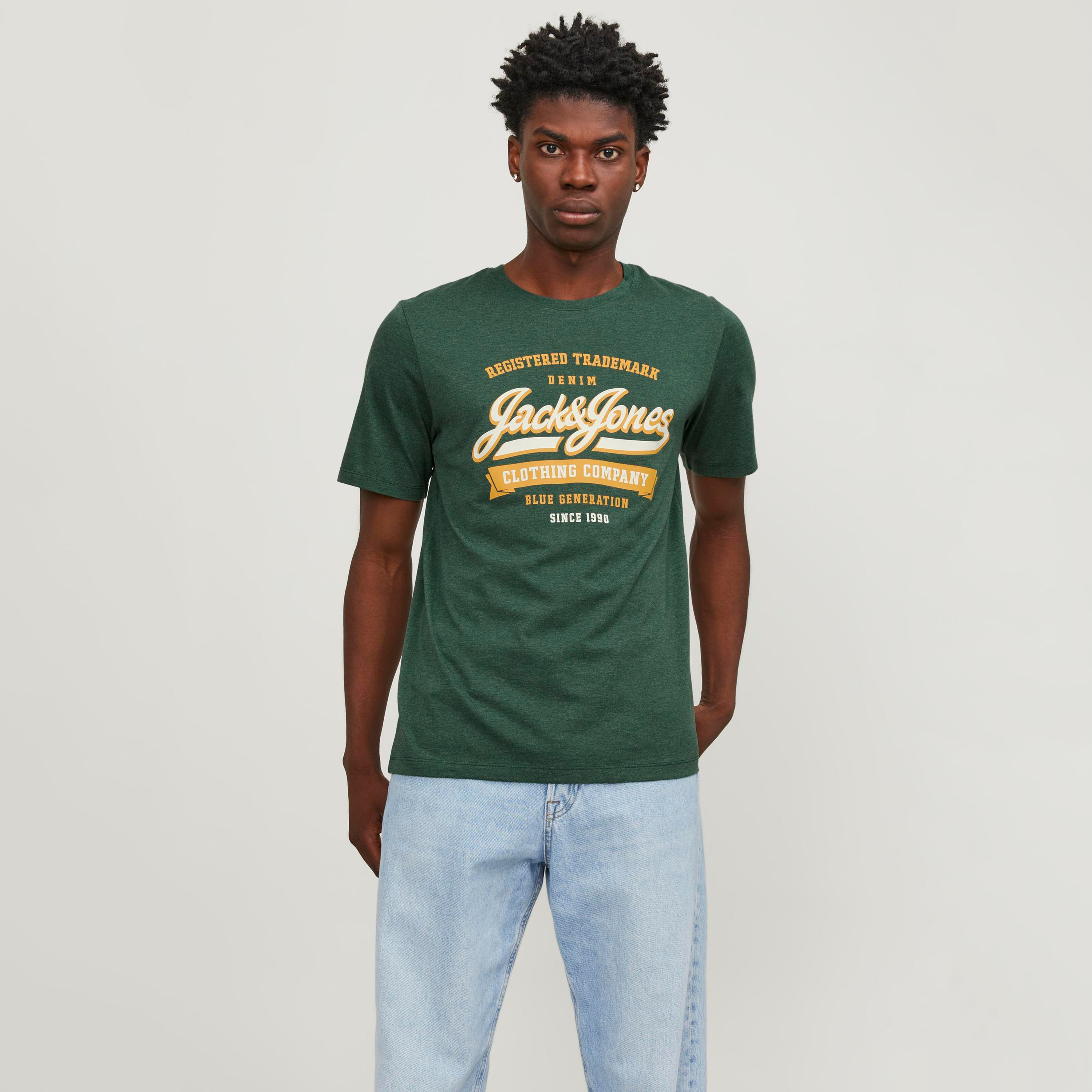 تيشيرت بأكمام قصيرة وياقة دائرية وشعار من جاك آند جونز-men-clothing-tshirtsandpolos-tshirts-image-1