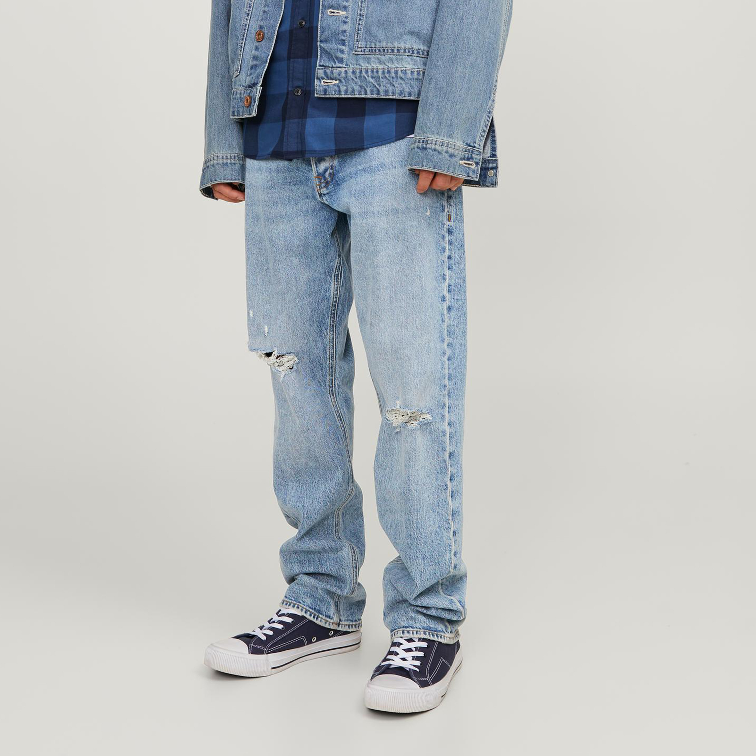 بنطال جينز مزين بجيب من جاك آند جونز بخصر متوسط الارتفاع مع مدبب-men-clothing-bottoms-jeans-image-5