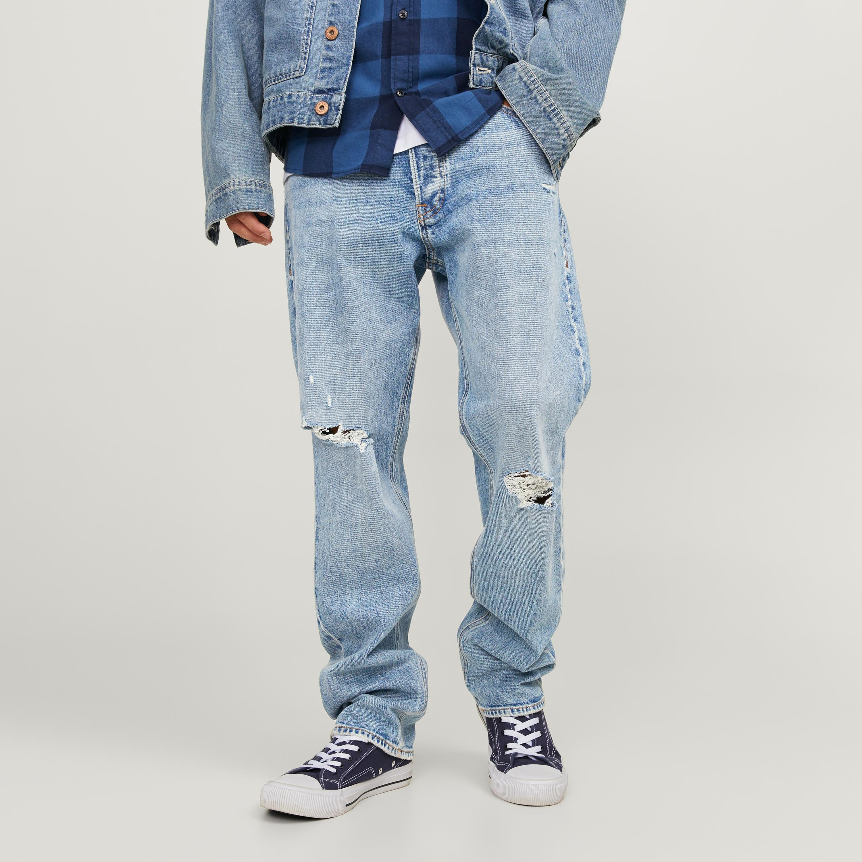 بنطال جينز مزين بجيب من جاك آند جونز بخصر متوسط الارتفاع مع مدبب-men-clothing-bottoms-jeans-image-1