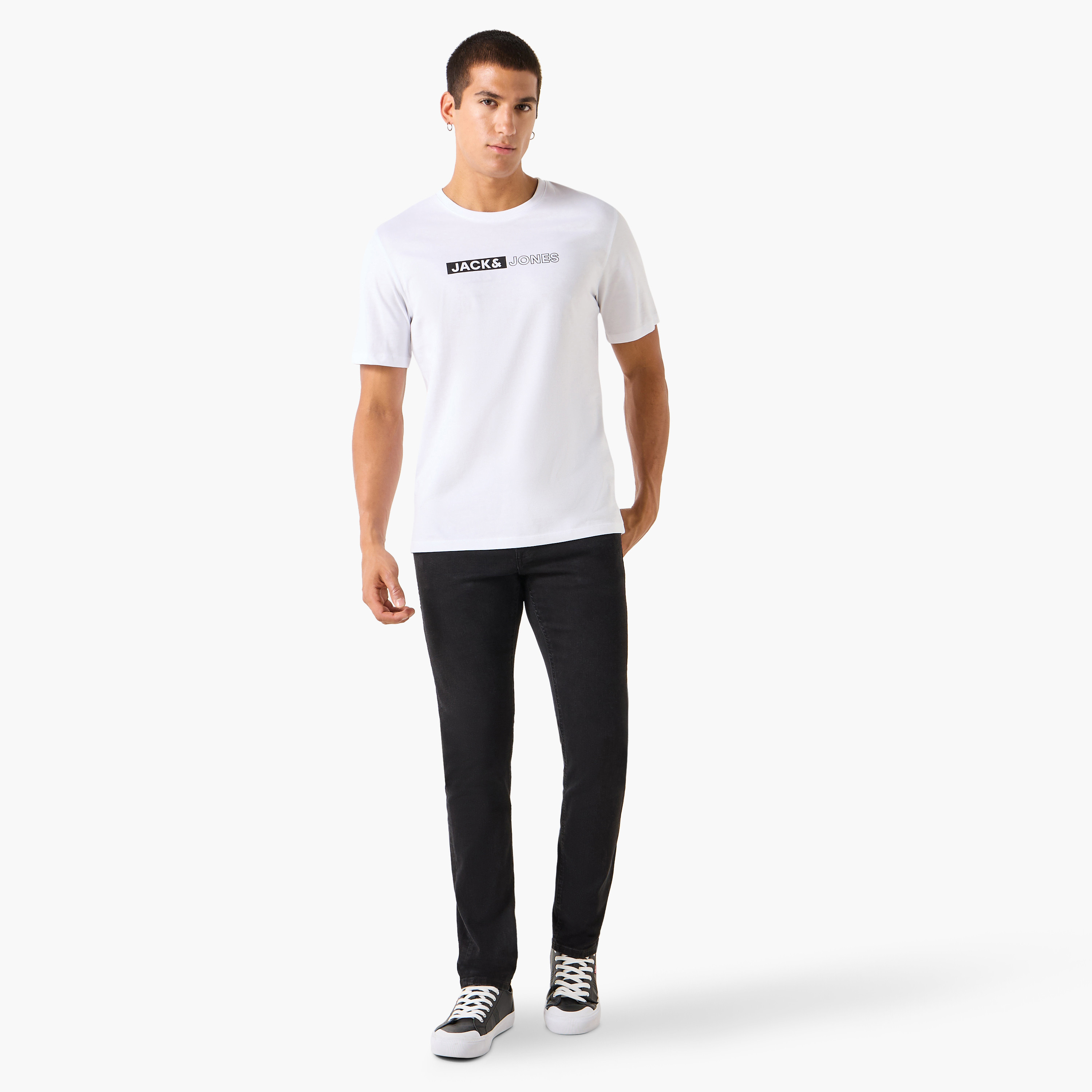 بنطلون جينز بقصّة سليم وجيوب من جاك آند جونز-men-clothing-bottoms-jeans-image-5