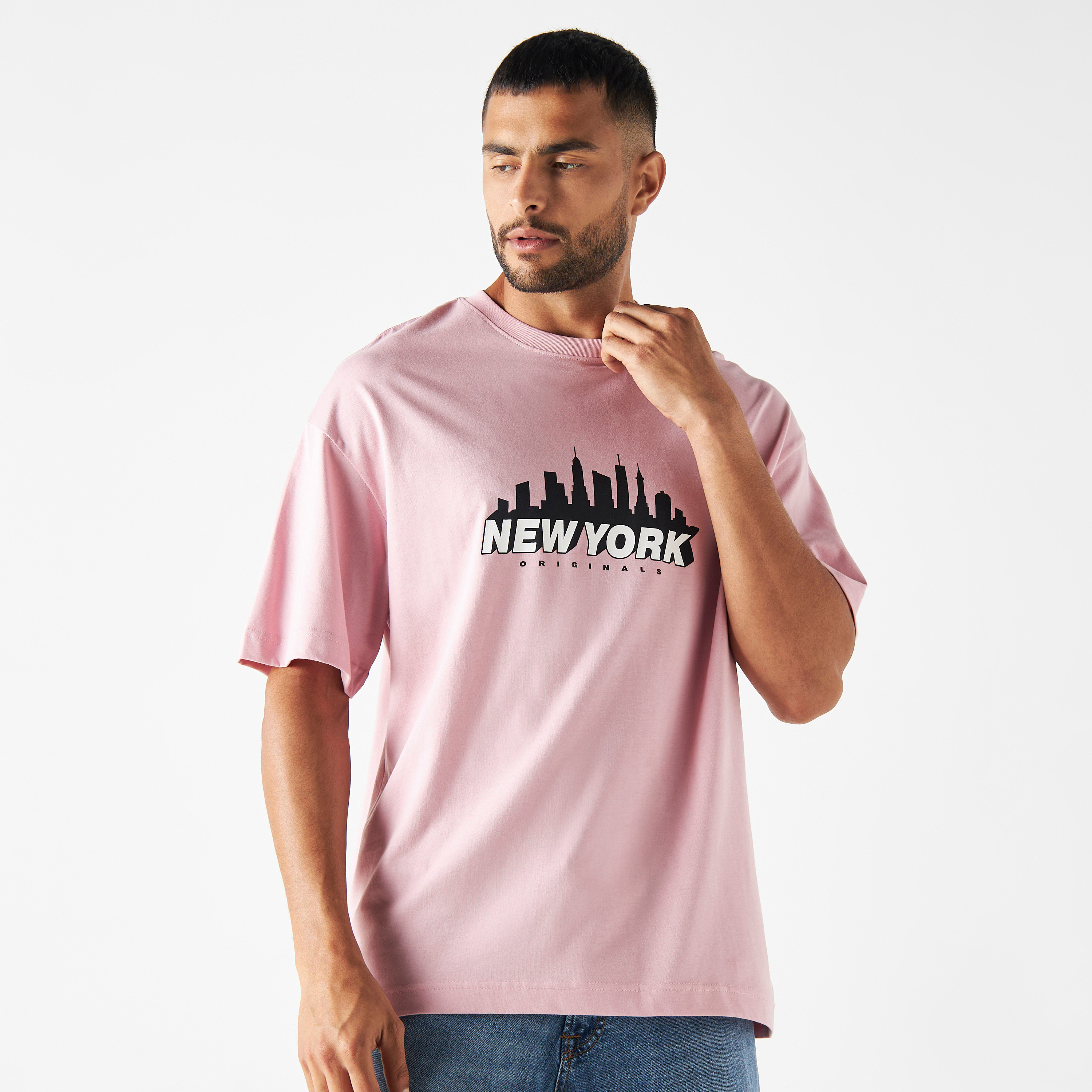 تي شيرت من جاك آند جونز مع مطبوع بأكمام قصيرة و ياقة مستديرة-men-clothing-tshirtsandpolos-tshirts-image-5