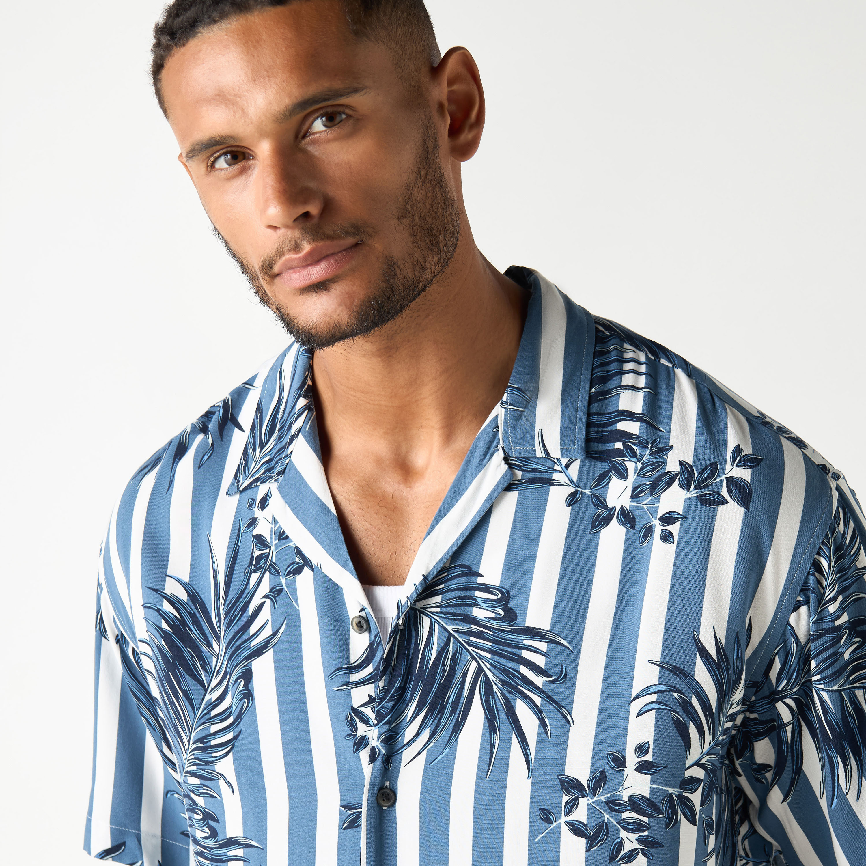 Jack & Jones Tropical Stripes Cuban Collar Short Sleeves Shirt-men-clothing-shirts-image-4