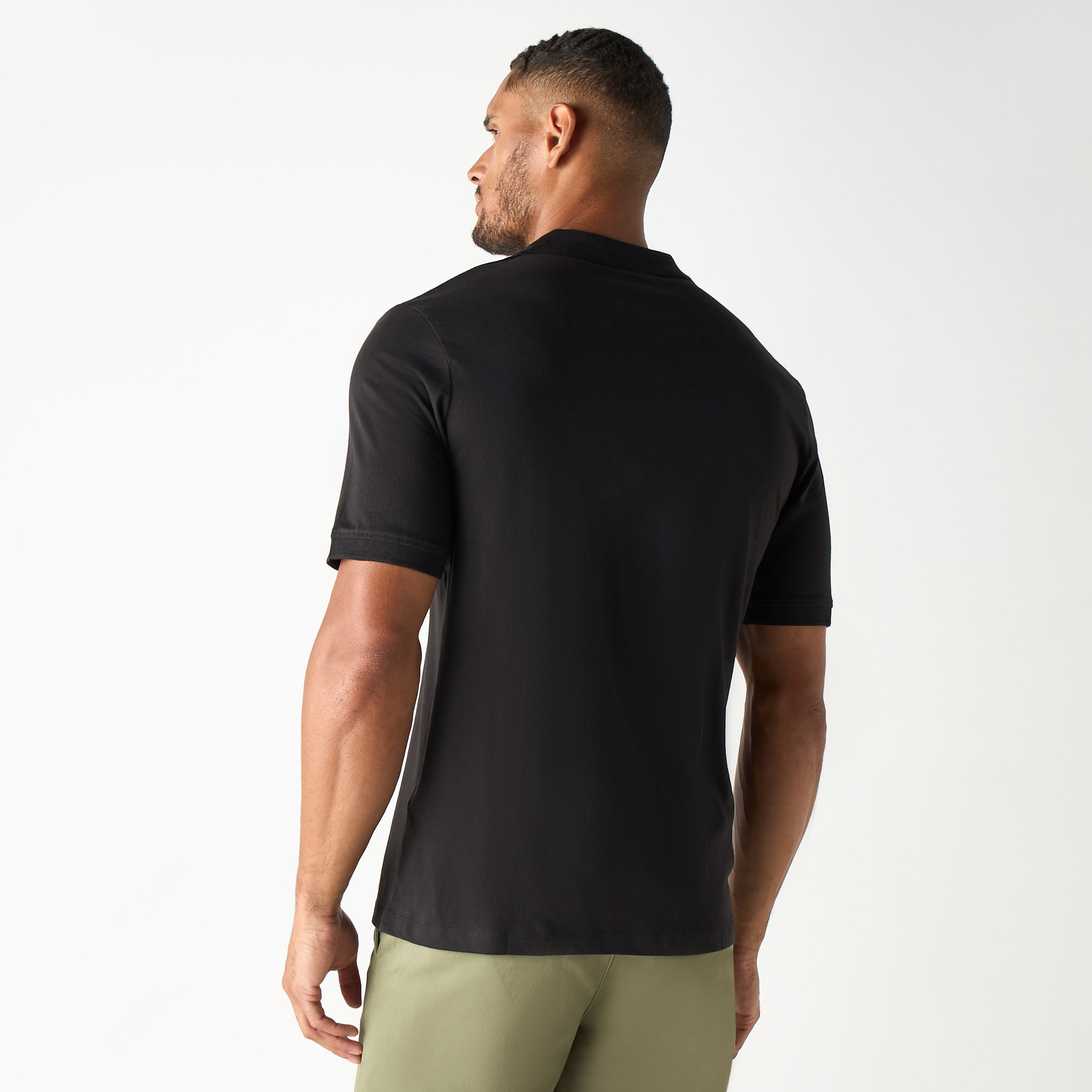 تيشيرت بولو بأكمام قصيرة وياقة وشعار من جاك آند جونز-men-clothing-tshirtsandpolos-polos-image-3