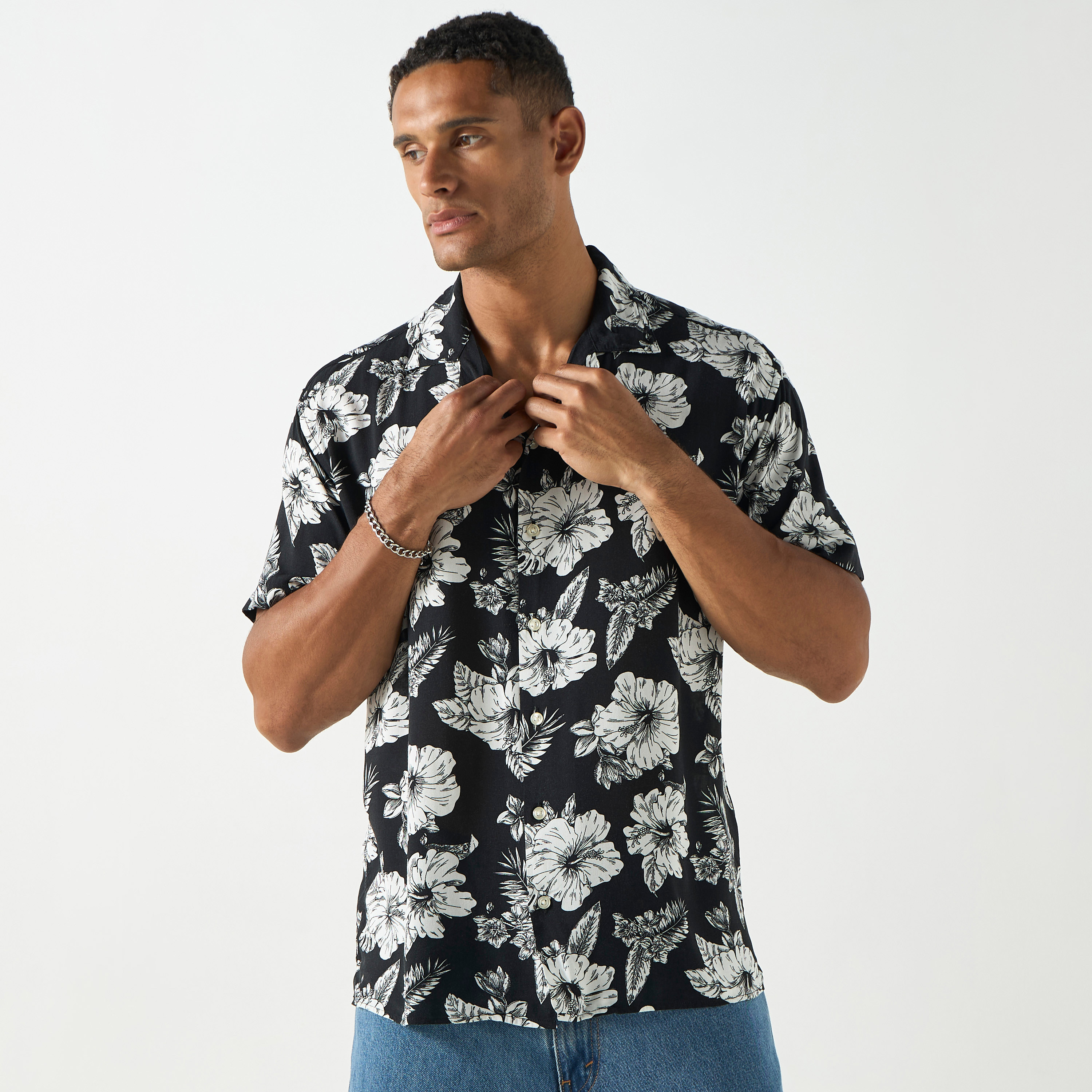 Jack & Jones Printed Resort Collar Short Sleeves Shirt-men-clothing-shirts-image-5