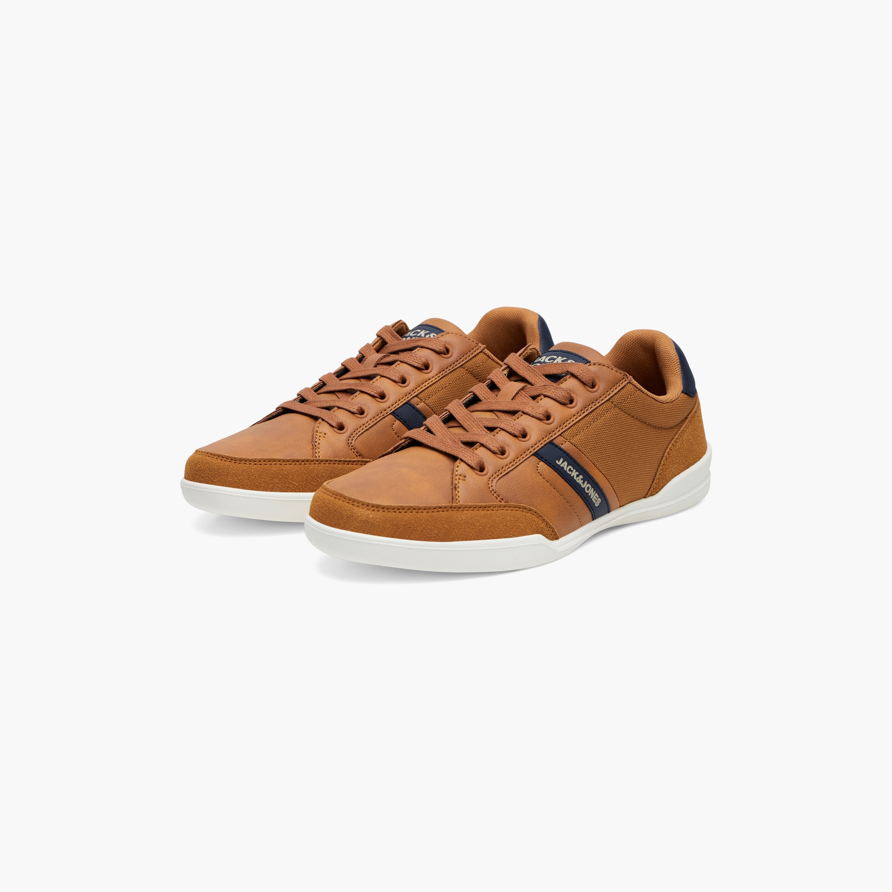 سنيكرز جاك آند جونز للرجال مع رباط برقبة منخفضة-men-shoes-sneakers-image-9