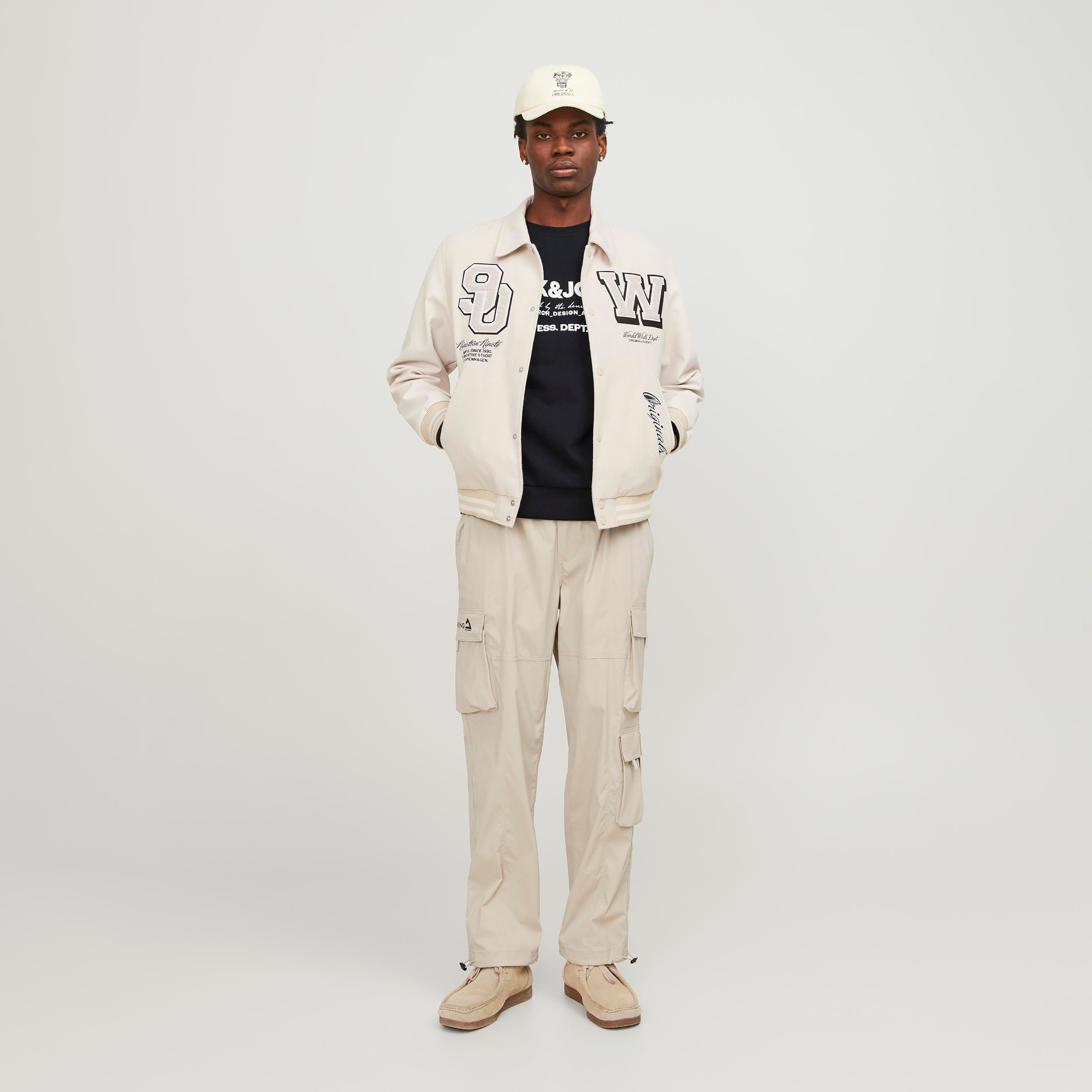 Jack & Jones Logo Crew Neck Long Sleeves Sweatshirt-men-winterwear-hoodiesandsweatshirts-image-6