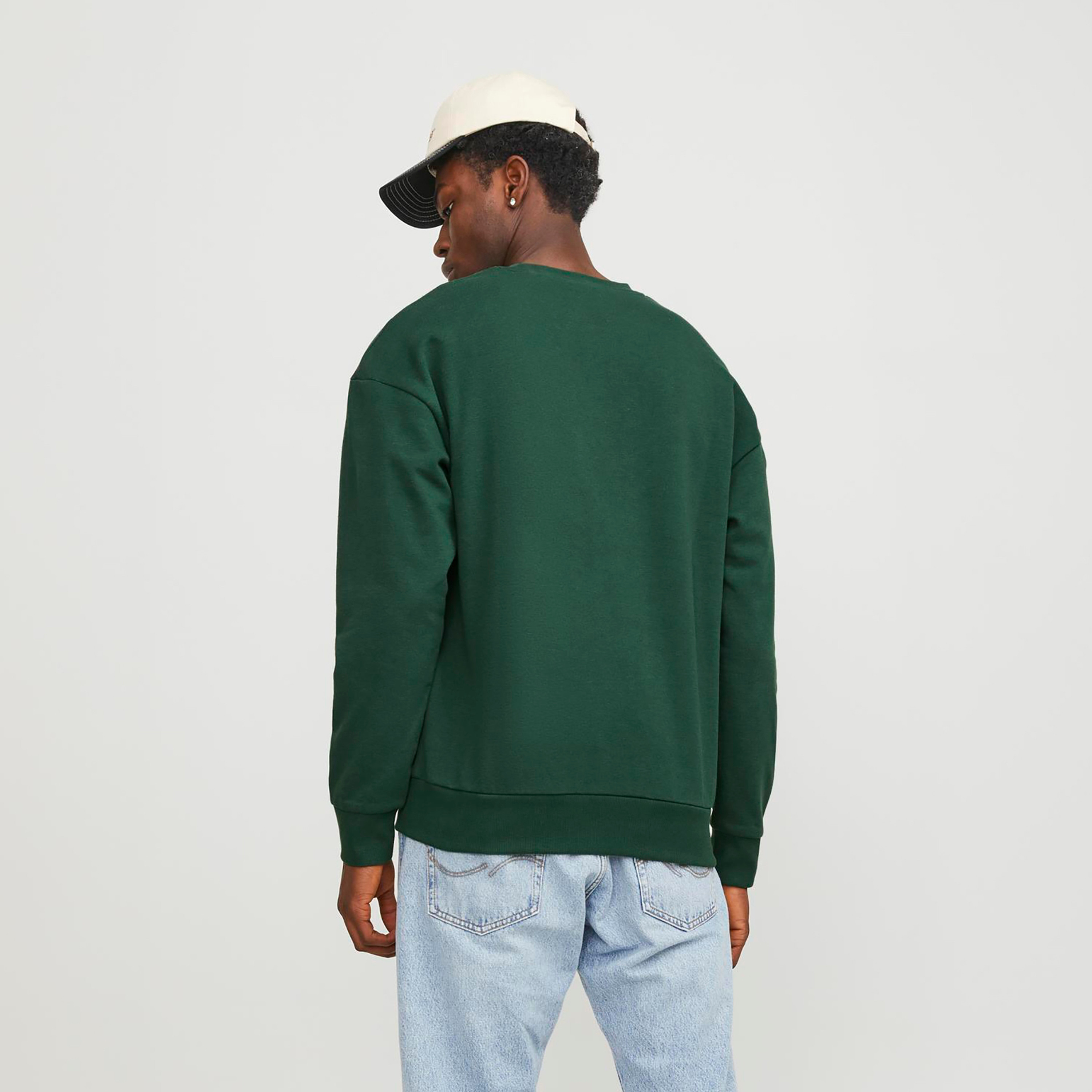 سويت شيرت من جاك آند جونز بأكمام طويلة وياقة مستديرة لوجو-men-winterwear-hoodiesandsweatshirts-image-16