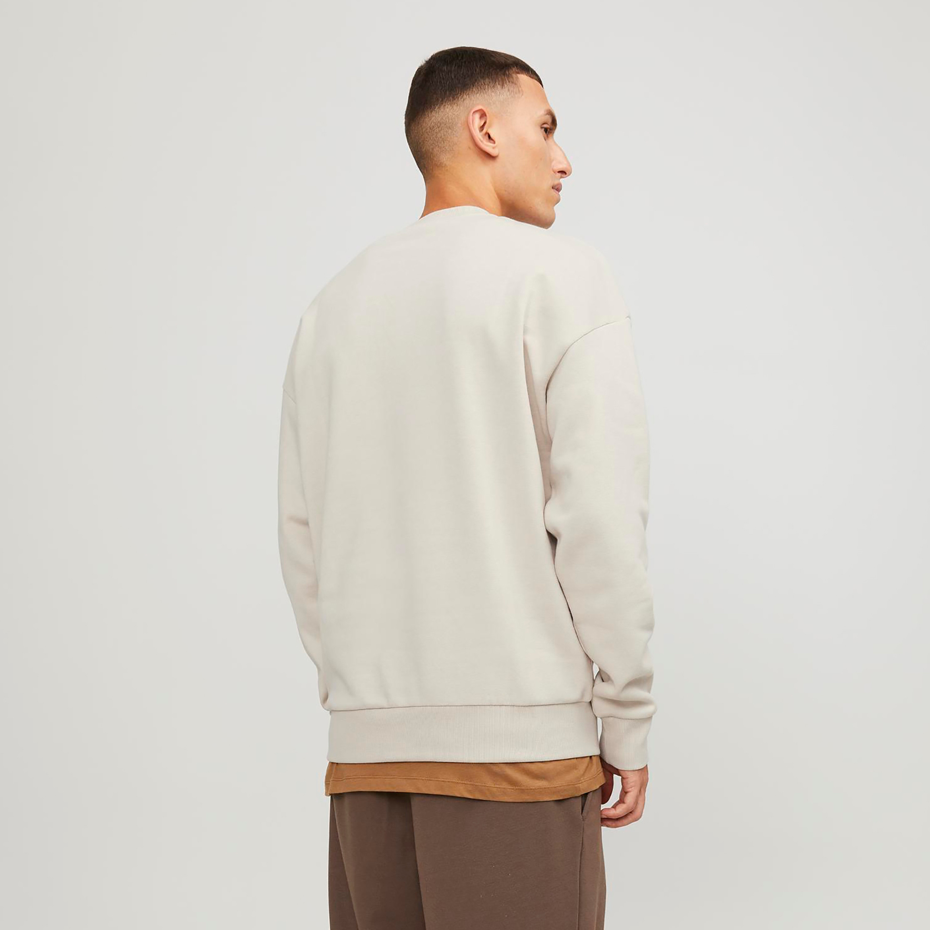 Jack & Jones Logo Crew Neck Long Sleeves Sweatshirt-men-winterwear-hoodiesandsweatshirts-image-4