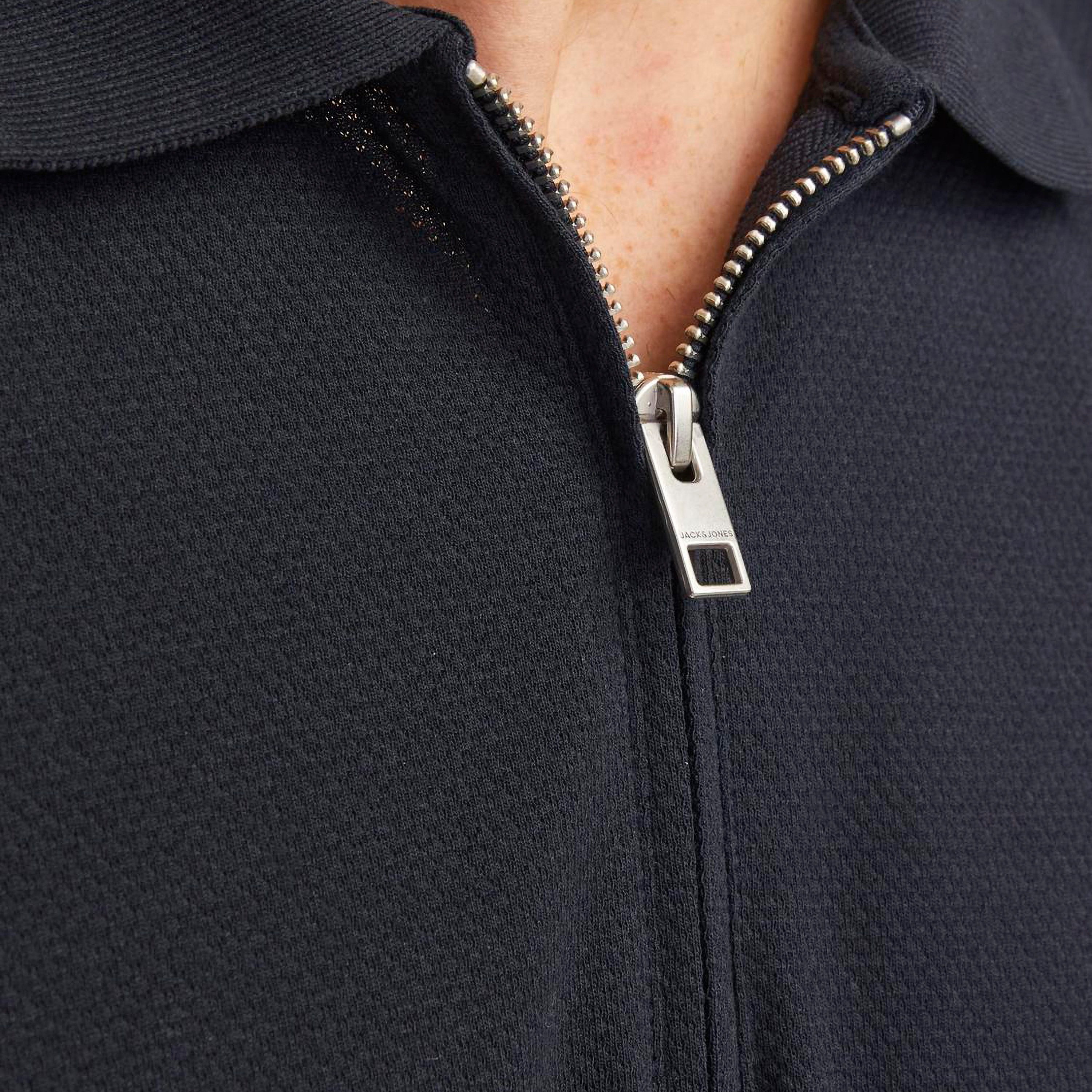 تي شيرت بولو بأكمام قصيرة وياقة منقوشة  مع سحاب للإغلاق من جاك آند جونز-men-clothing-tshirtsandpolos-polos-image-3