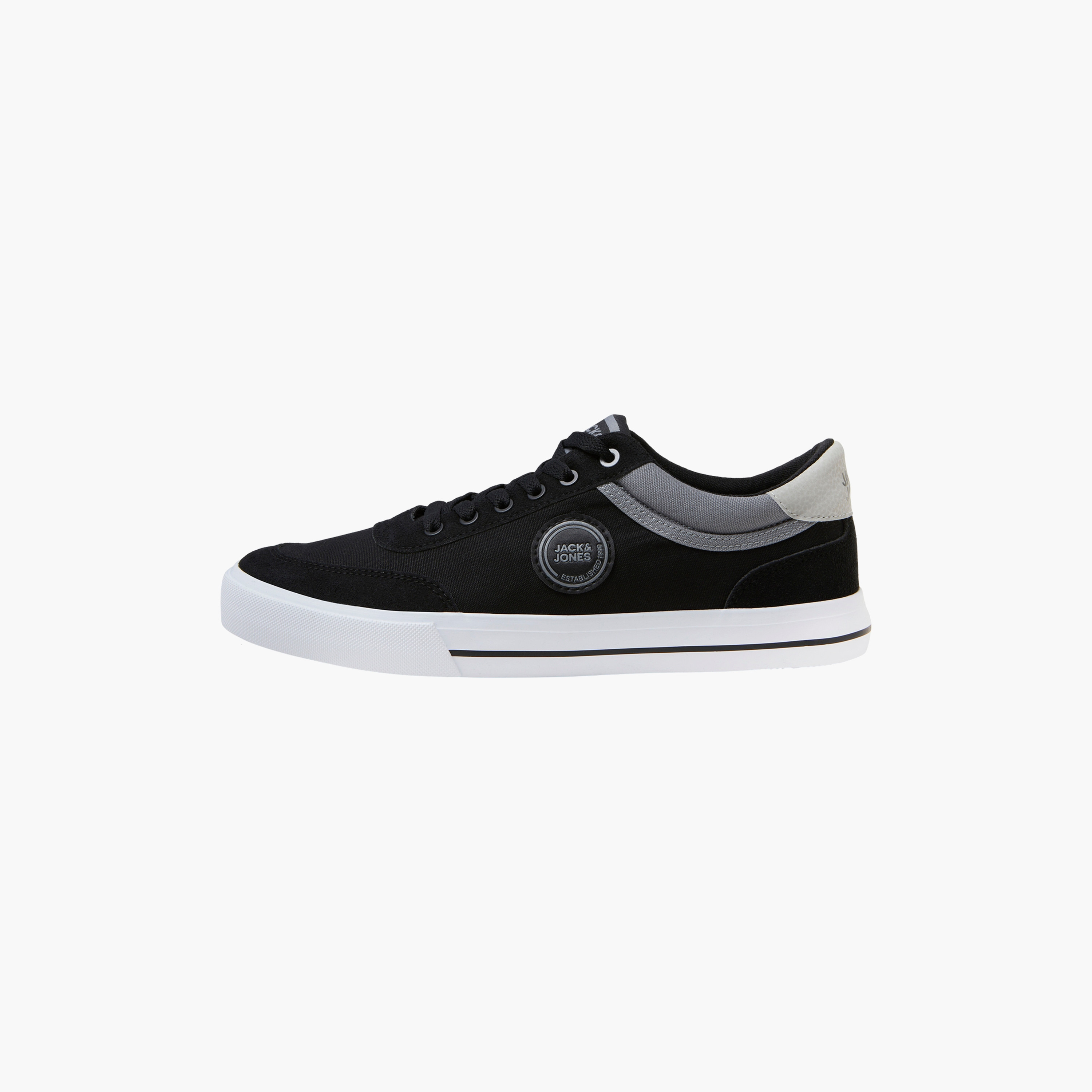 سنيكرز دو قماشي من جاك آند جونز للرجال مع رباط برقبة منخفضة-men-shoes-sneakers-image-2