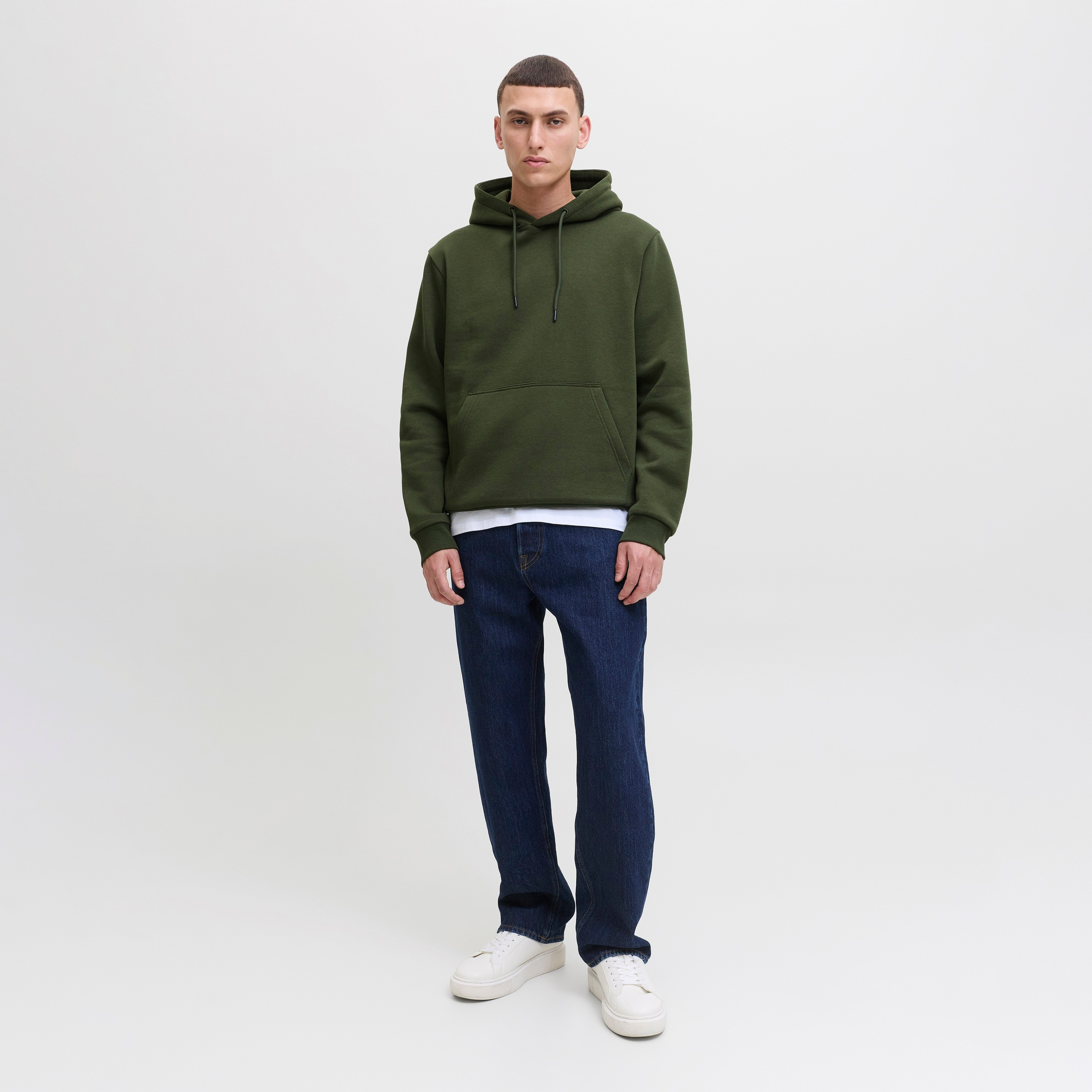 هوديز من جاك آند جونز سادة مع جيب كانغارو-men-winterwear-hoodiesandsweatshirts-image-24
