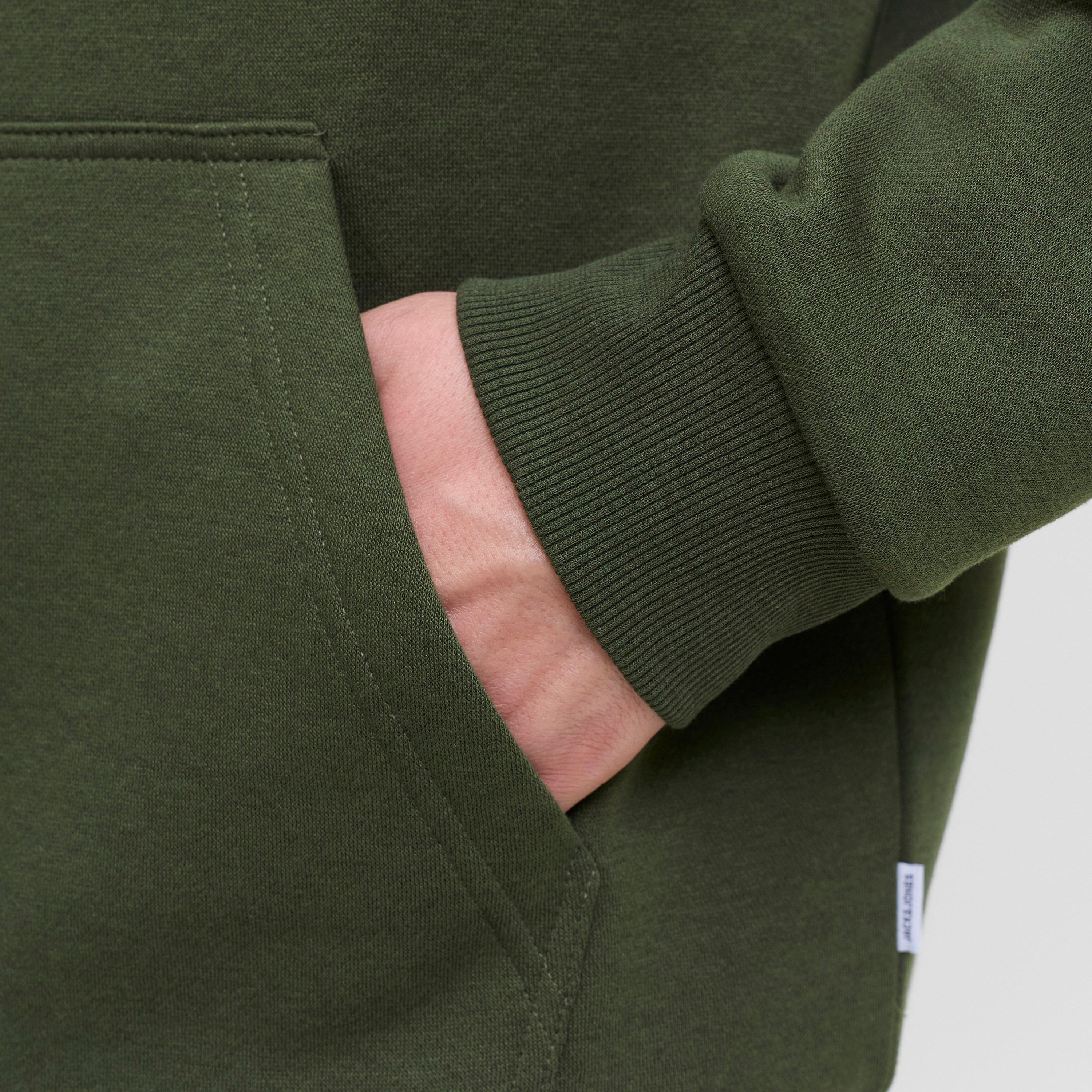 هوديز من جاك آند جونز سادة مع جيب كانغارو-men-winterwear-hoodiesandsweatshirts-image-25