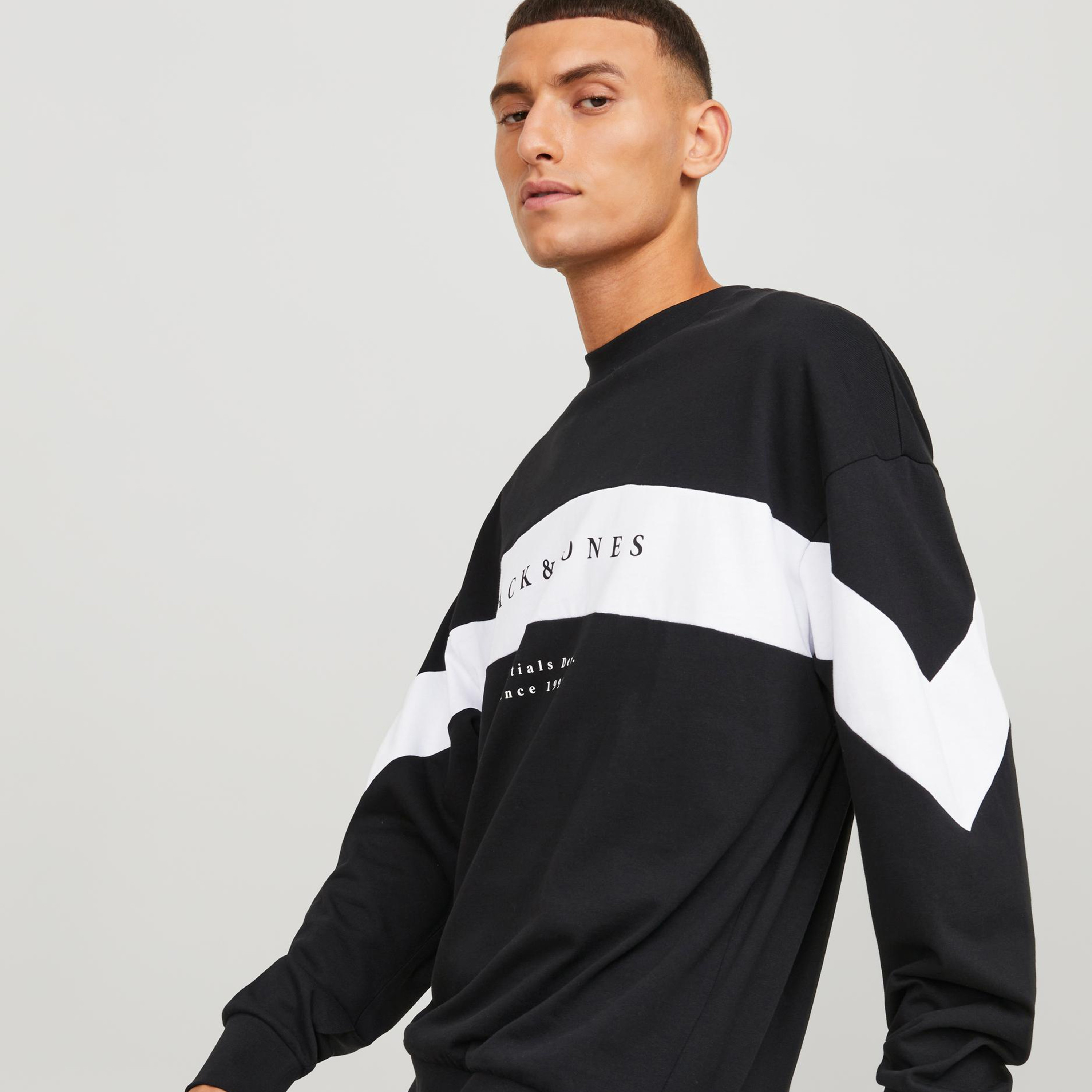 Jack & Jones Logo Print Crew Neck Sweatshirt-men-winterwear-hoodiesandsweatshirts-image-3