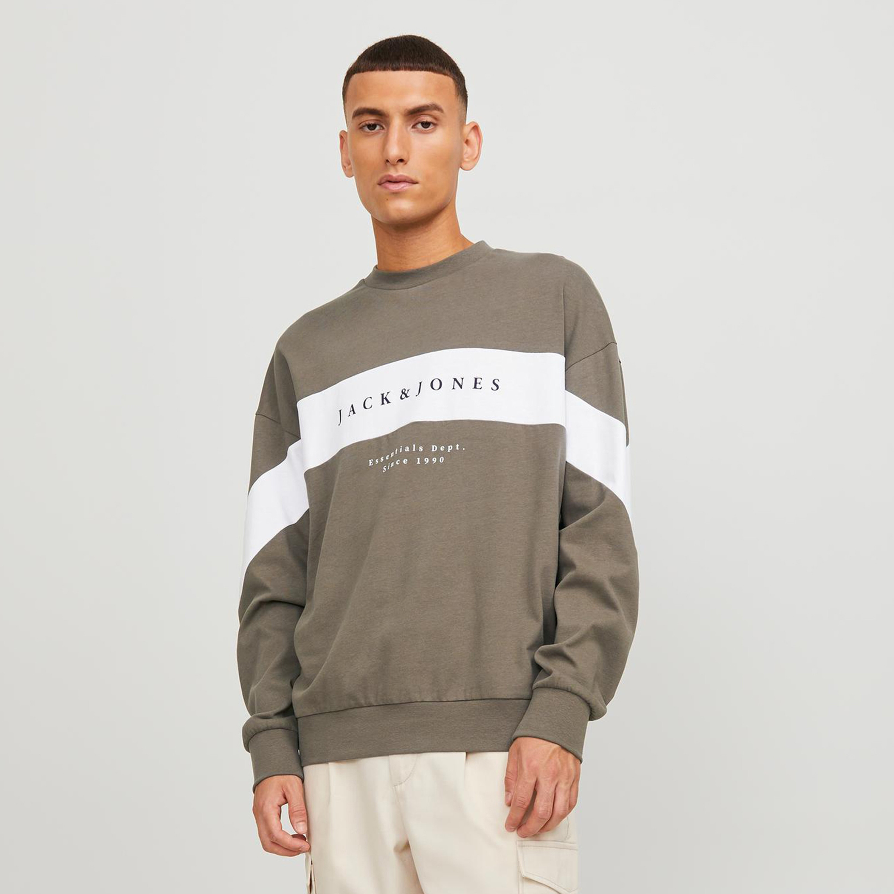 Jack & Jones Logo Print Crew Neck Sweatshirt-men-winterwear-hoodiesandsweatshirts-image-1