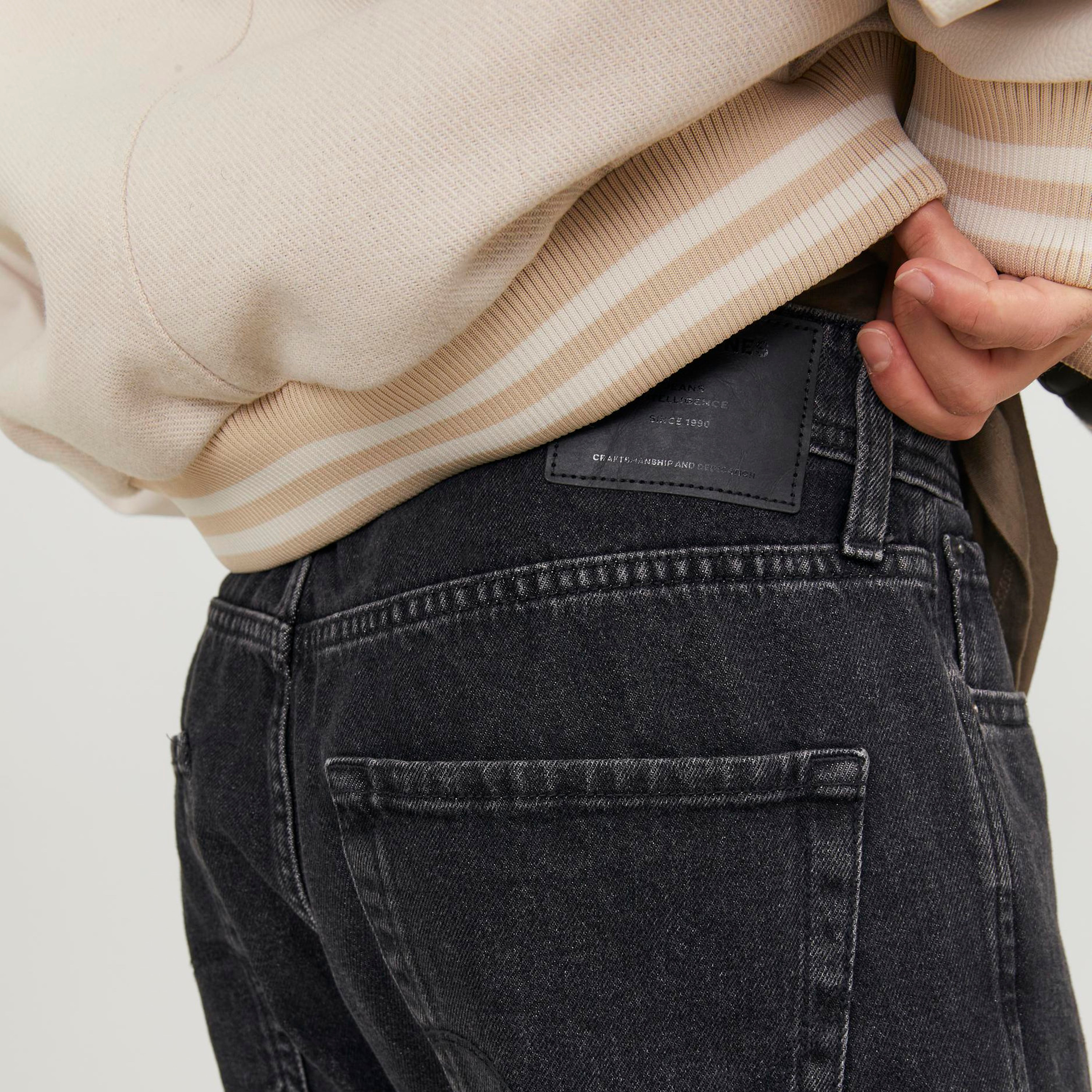 Jack & Jones Black Relaxed Fit High-Rise Classic Five-Pocket Jeans-men-clothing-bottoms-jeans-image-4