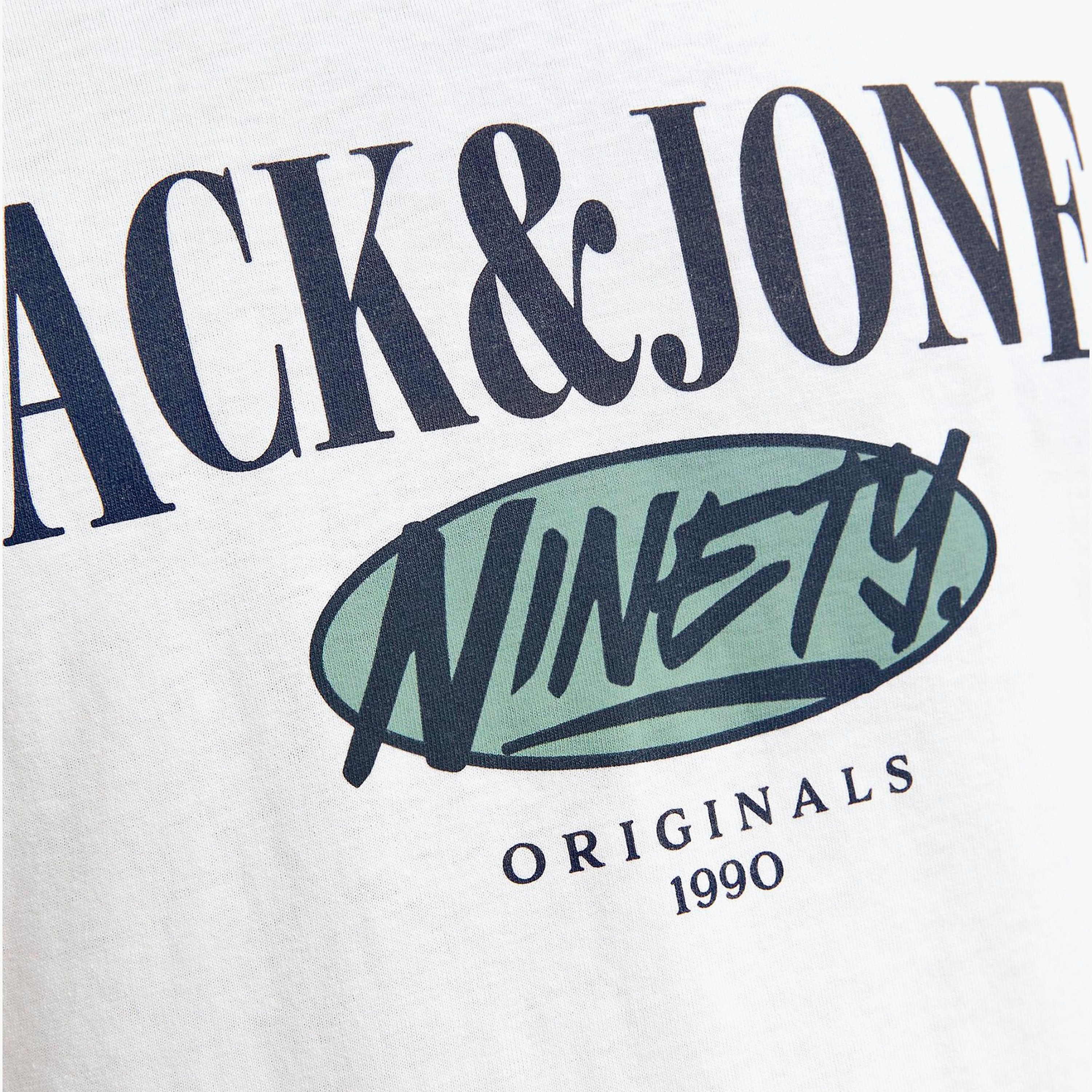 تي شيرت من جاك آند جونز مع شعار بأكمام قصيرة و ياقة مستديرة-men-clothing-tshirtsandpolos-tshirts-image-11