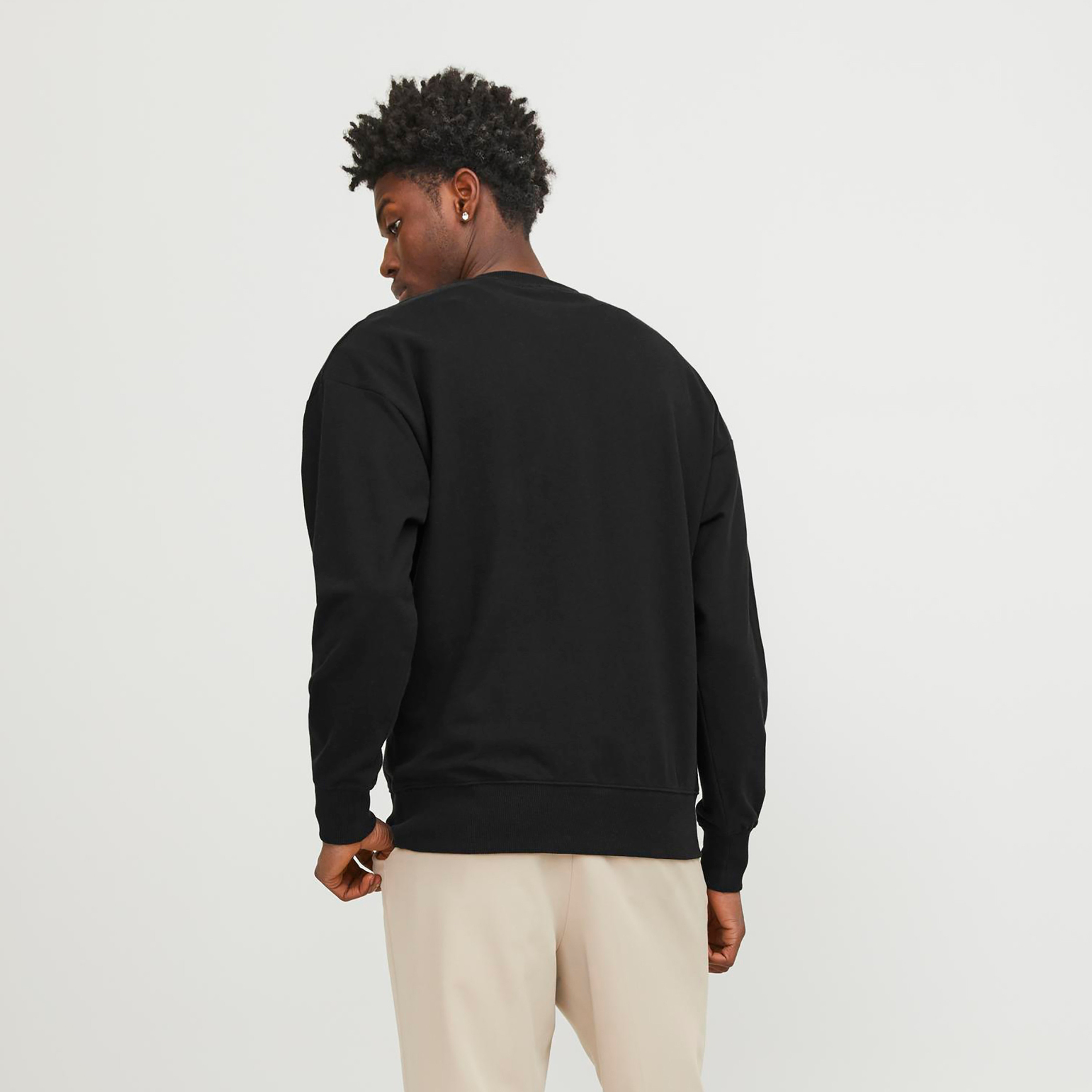 Jack & Jones Plain Crew Neck Long Sleeves Oversized Sweatshirt-men-winterwear-hoodiesandsweatshirts-image-4