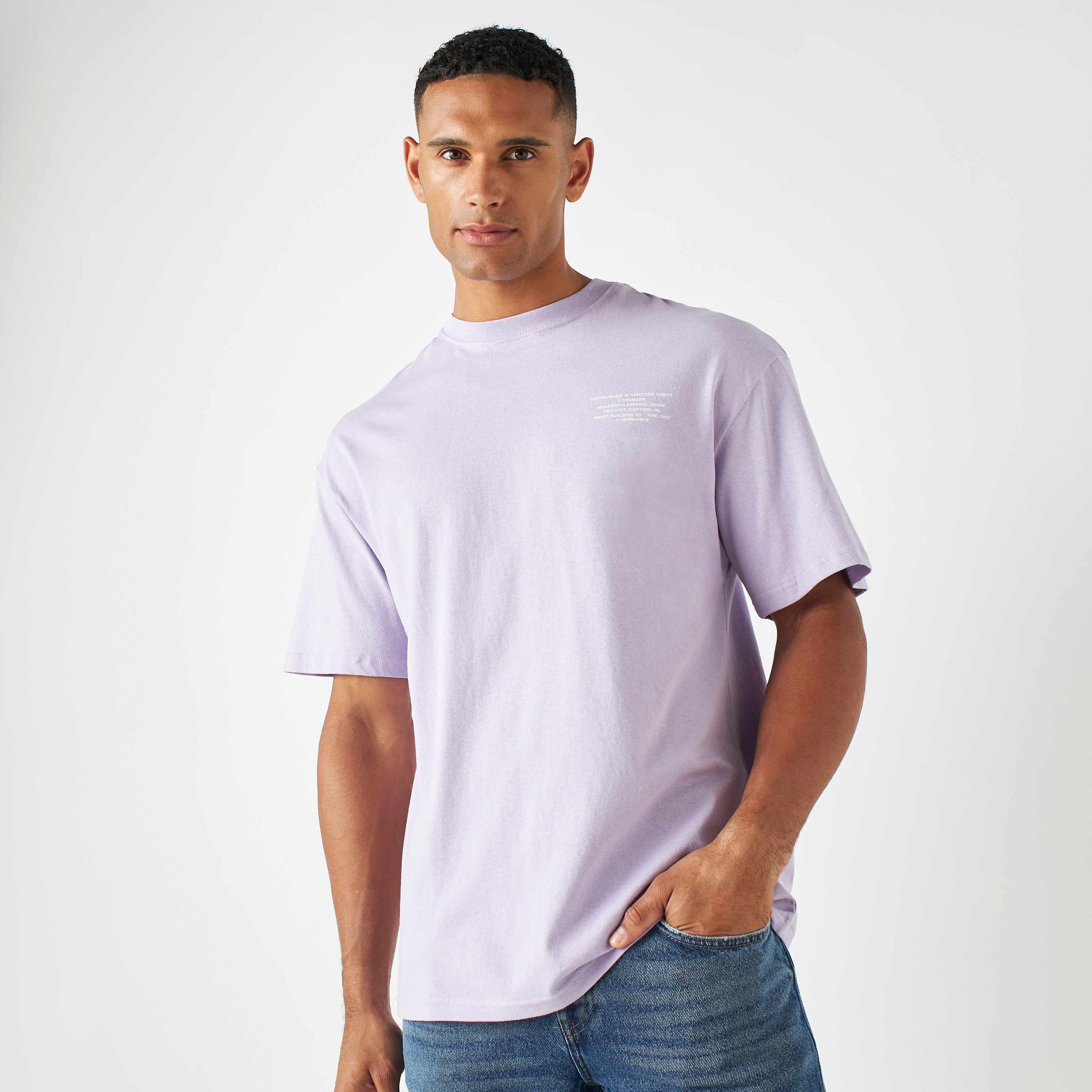 تيشيرت بأكمام قصيرة وياقة دائرية سادة من جاك آند جونز-men-clothing-tshirtsandpolos-tshirts-image-9