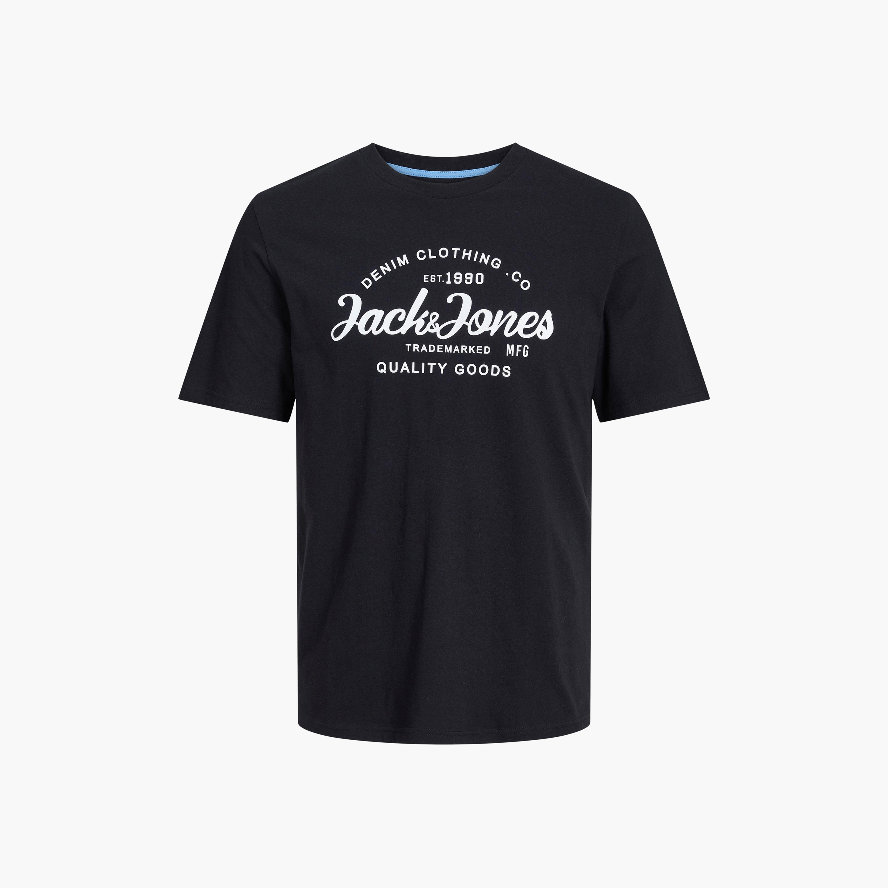 تيشيرت بأكمام قصيرة وياقة دائرية وشعار ذو بلس سايز من جاك آند جونز-men-clothing-tshirtsandpolos-tshirts-image-1
