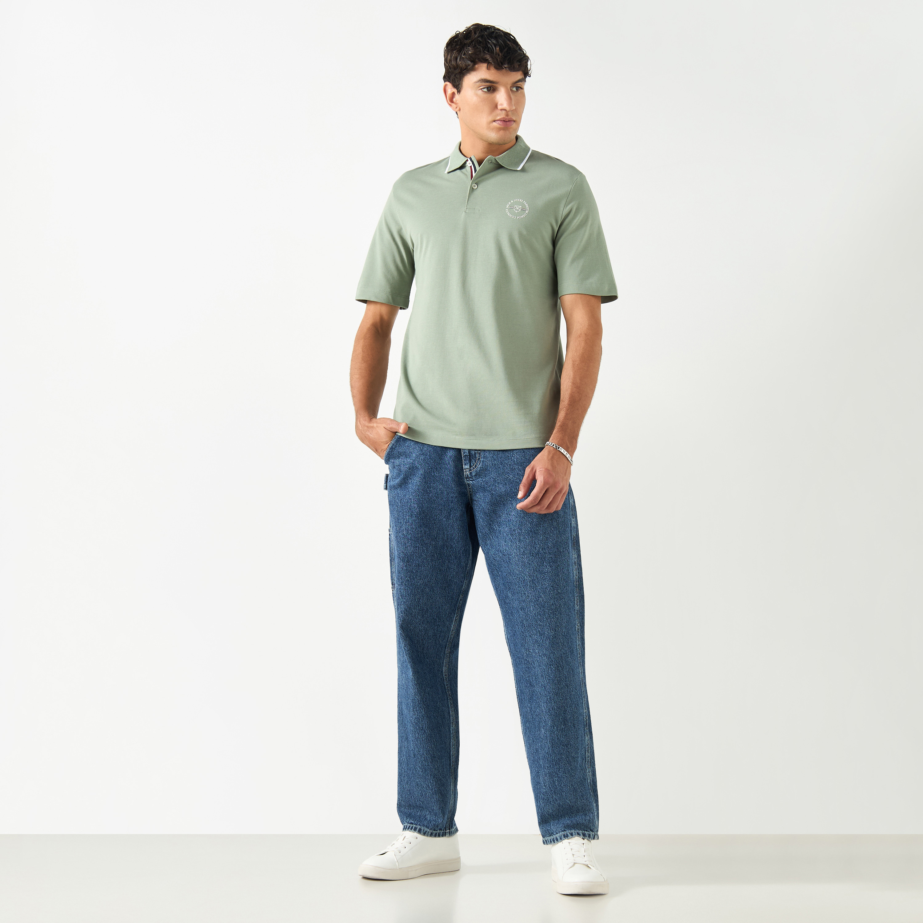 بولو تي شيرت من جاك آند جونز بأكمام قصيرة مع ياقة سادة-men-clothing-tshirtsandpolos-polos-image-10