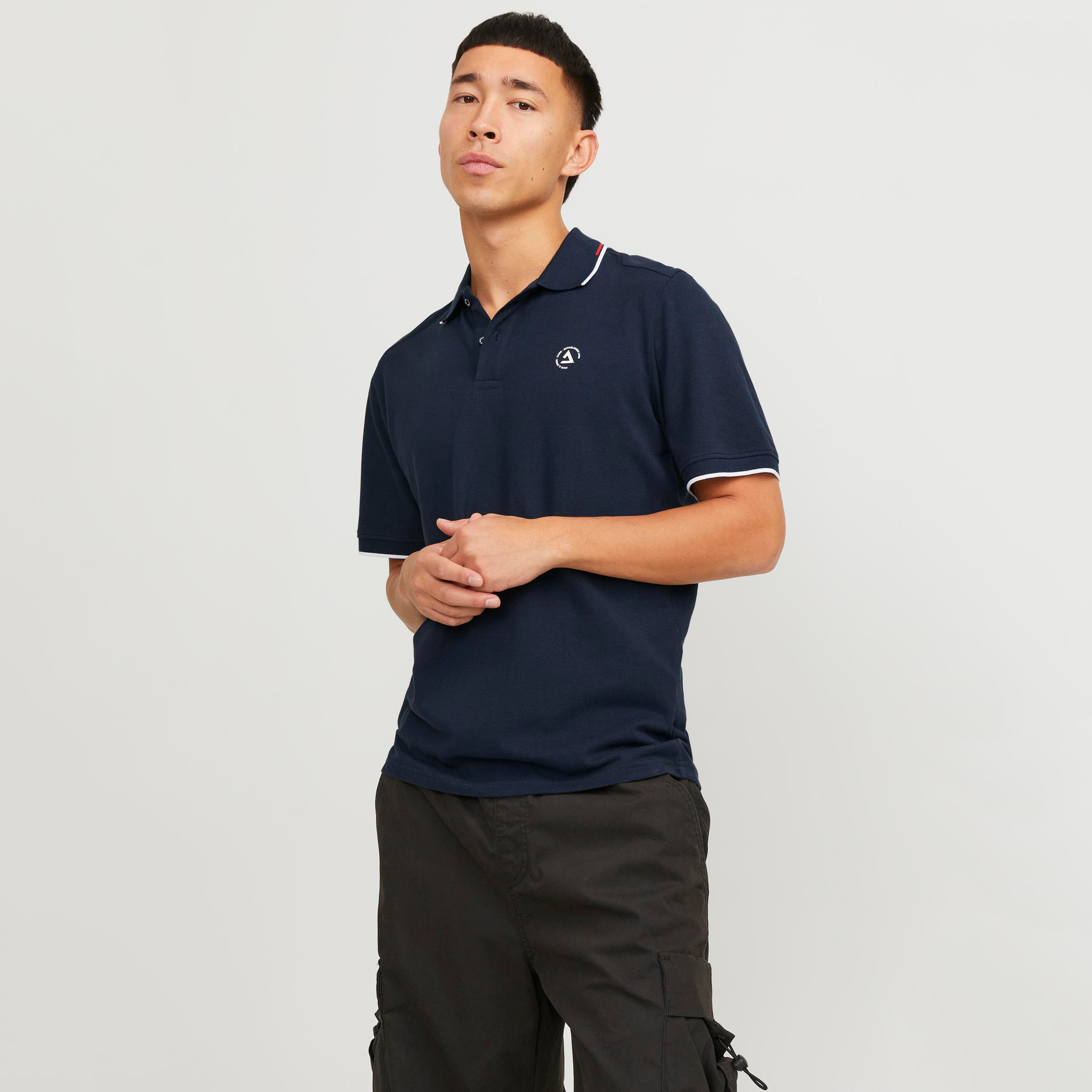 تيشيرت بولو بأكمام قصيرة وياقة سادة من جاك آند جونز-men-clothing-tshirtsandpolos-polos-image-5