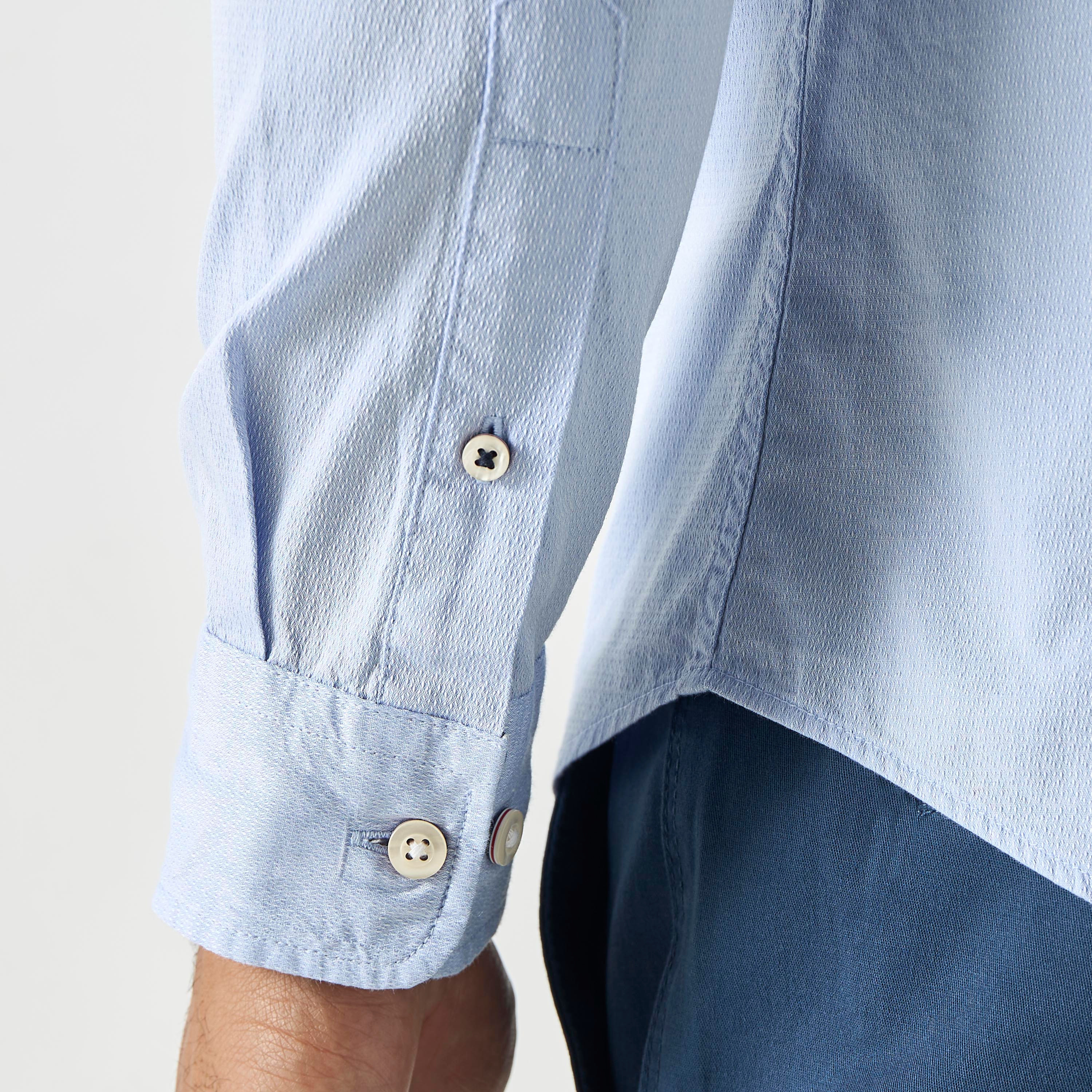 قميص كاجوال من جاك آند جونز بياقة وأكمام طويلة سادة-men-clothing-shirts-image-5
