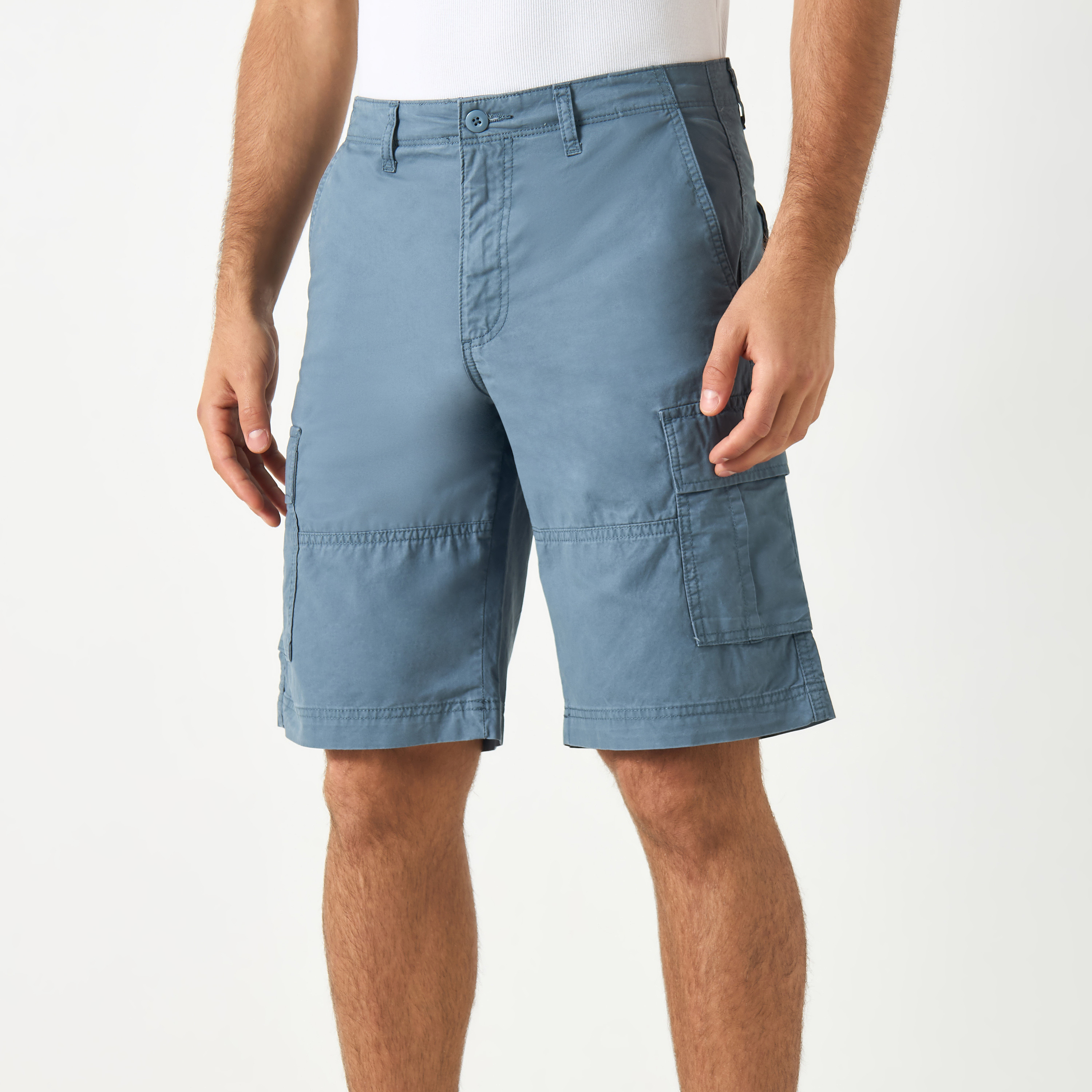 کارْغو شورتس من جاك آند جونز سادة بأزرار ذو متوسط الارتفاع-men-clothing-bottoms-shorts-image-5
