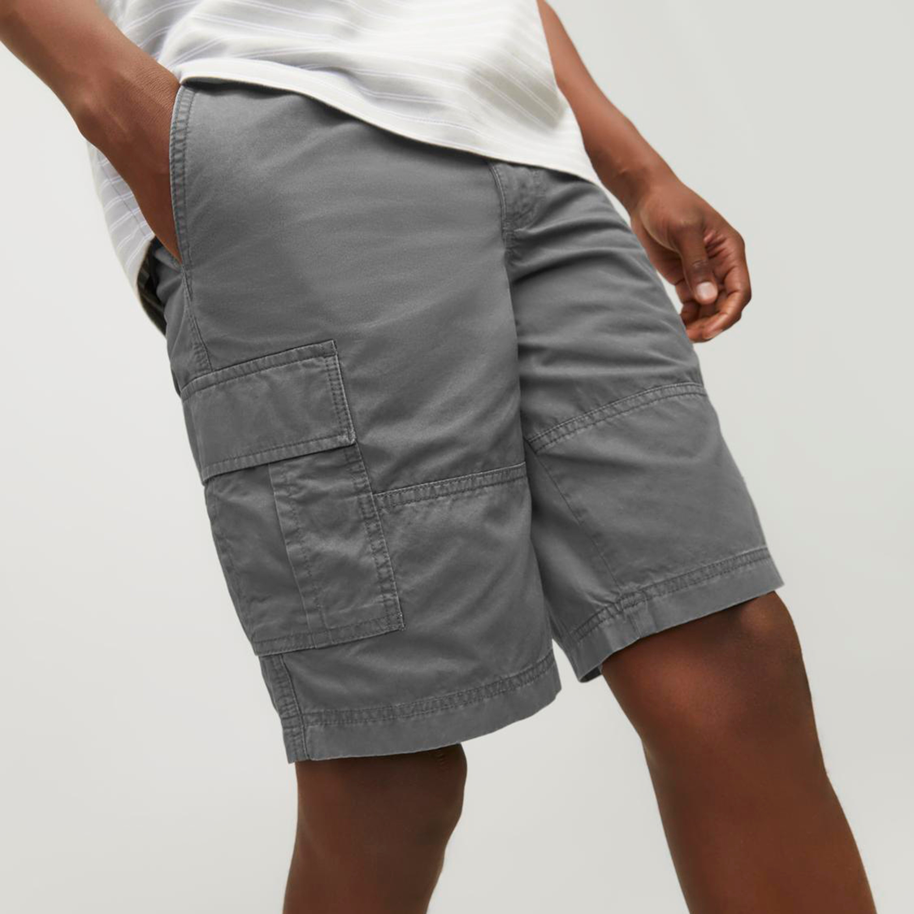 Jack & Jones Plain Mid-Rise Button and Zip Fly Men's Cargo Shorts-men-clothing-bottoms-shorts-image-3