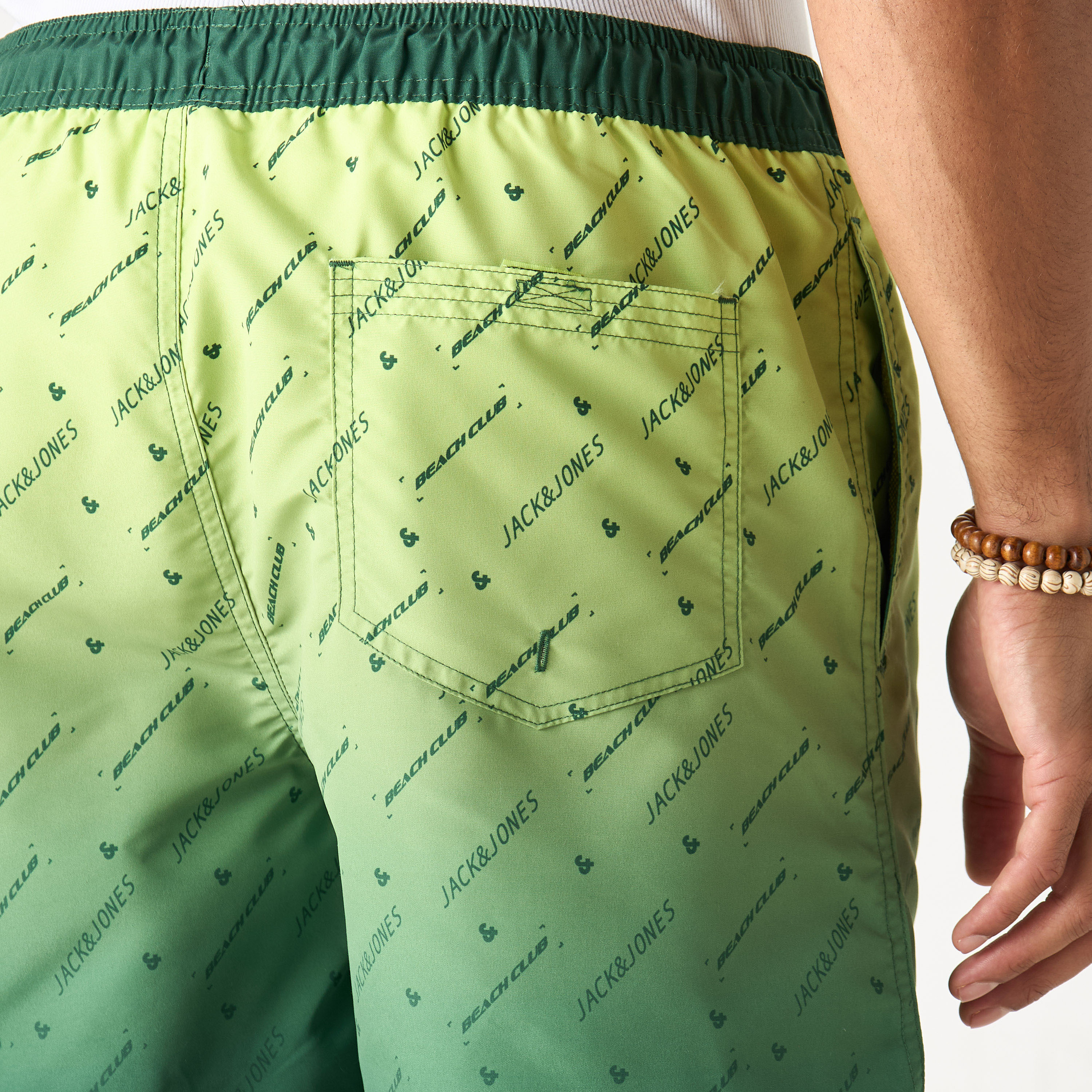 شورت سباحة بحزام خصر أومبير مونوجرام من جاك آند جونز -men-clothing-bottoms-shorts-image-4