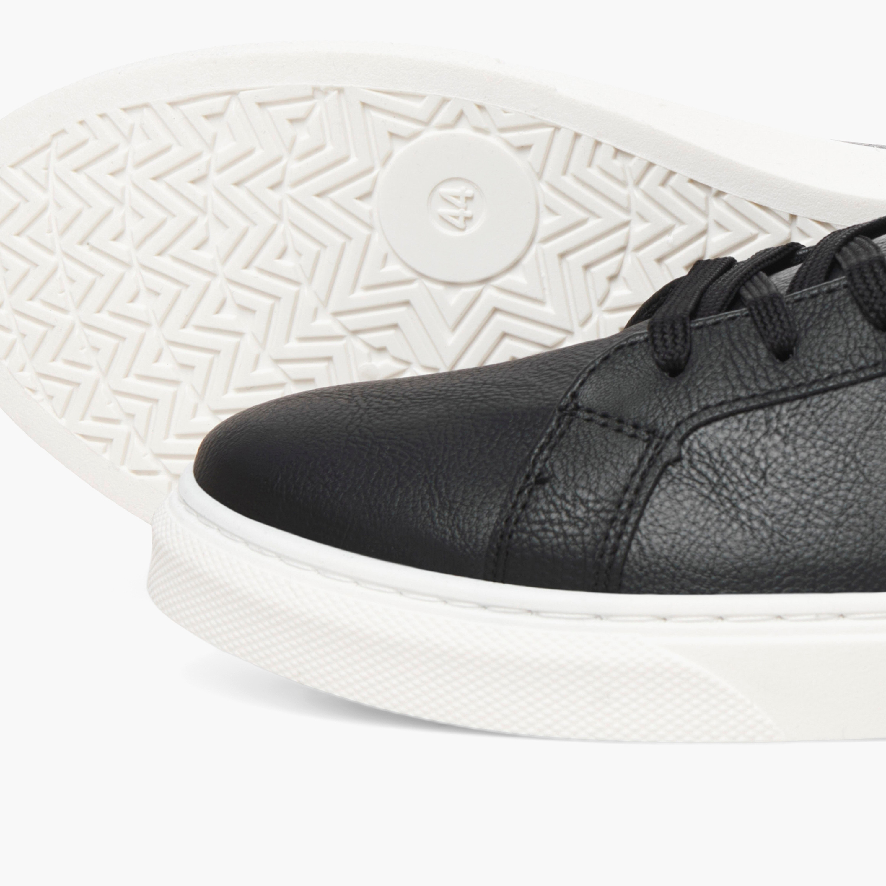 سنيكرز جاك آند جونز للرجال مع رباط برقبة منخفضة-men-shoes-sneakers-image-5