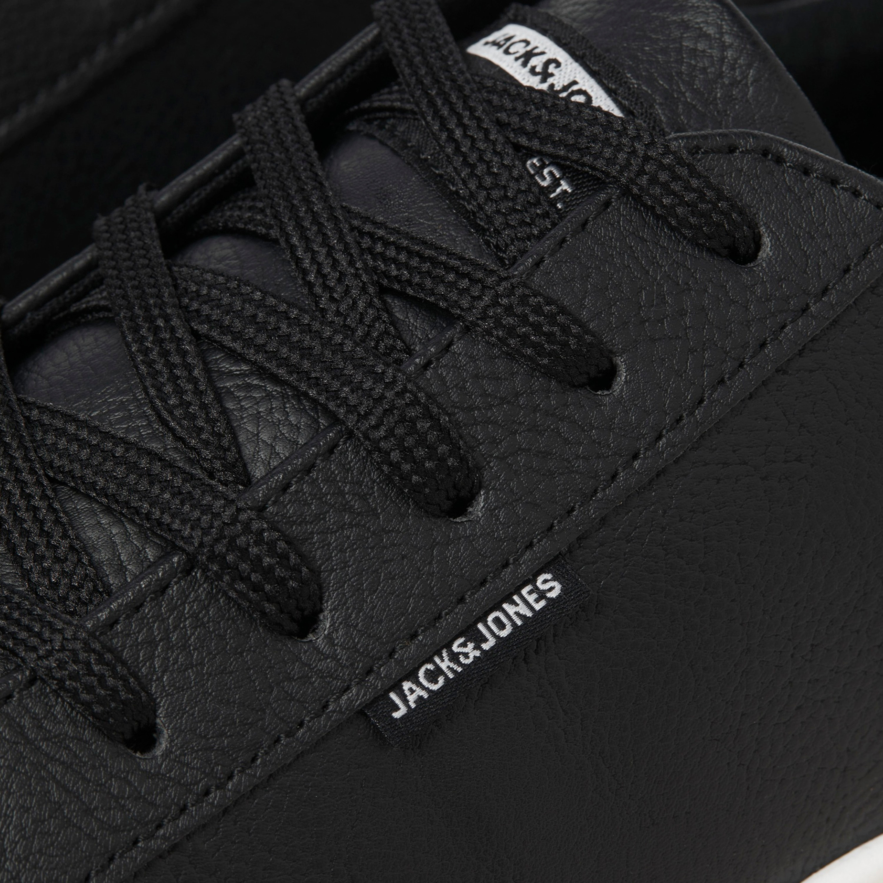 سنيكرز جاك آند جونز للرجال مع رباط برقبة منخفضة-men-shoes-sneakers-image-6